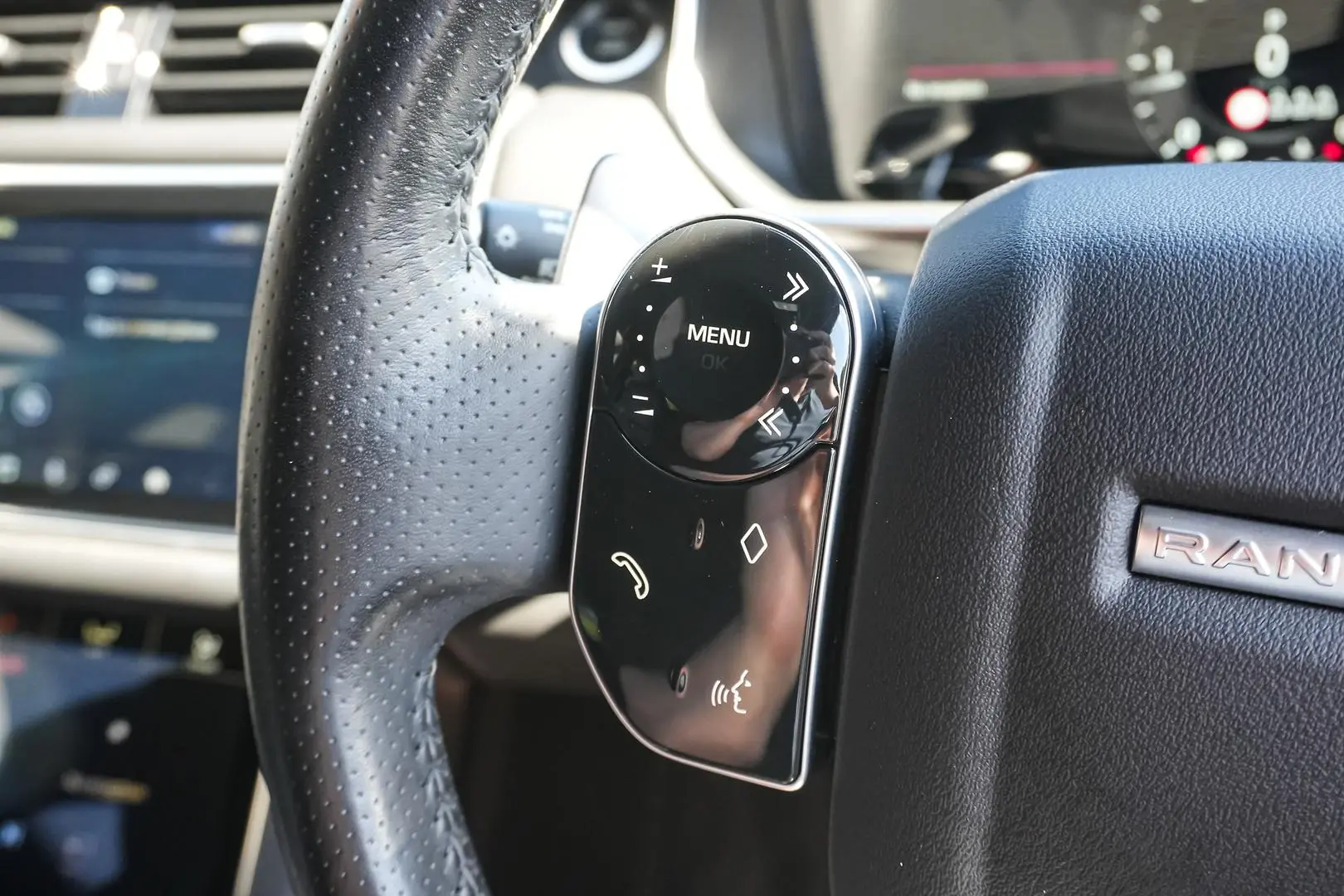 2021 Land Rover Range Rover Sport Gallery Image 20