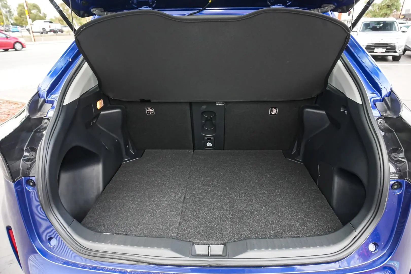 2021 Toyota Yaris Cross Gallery Image 11
