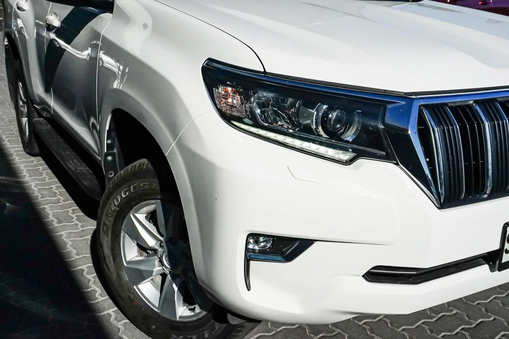 2022 Toyota Landcruiser Prado Gallery Image 12