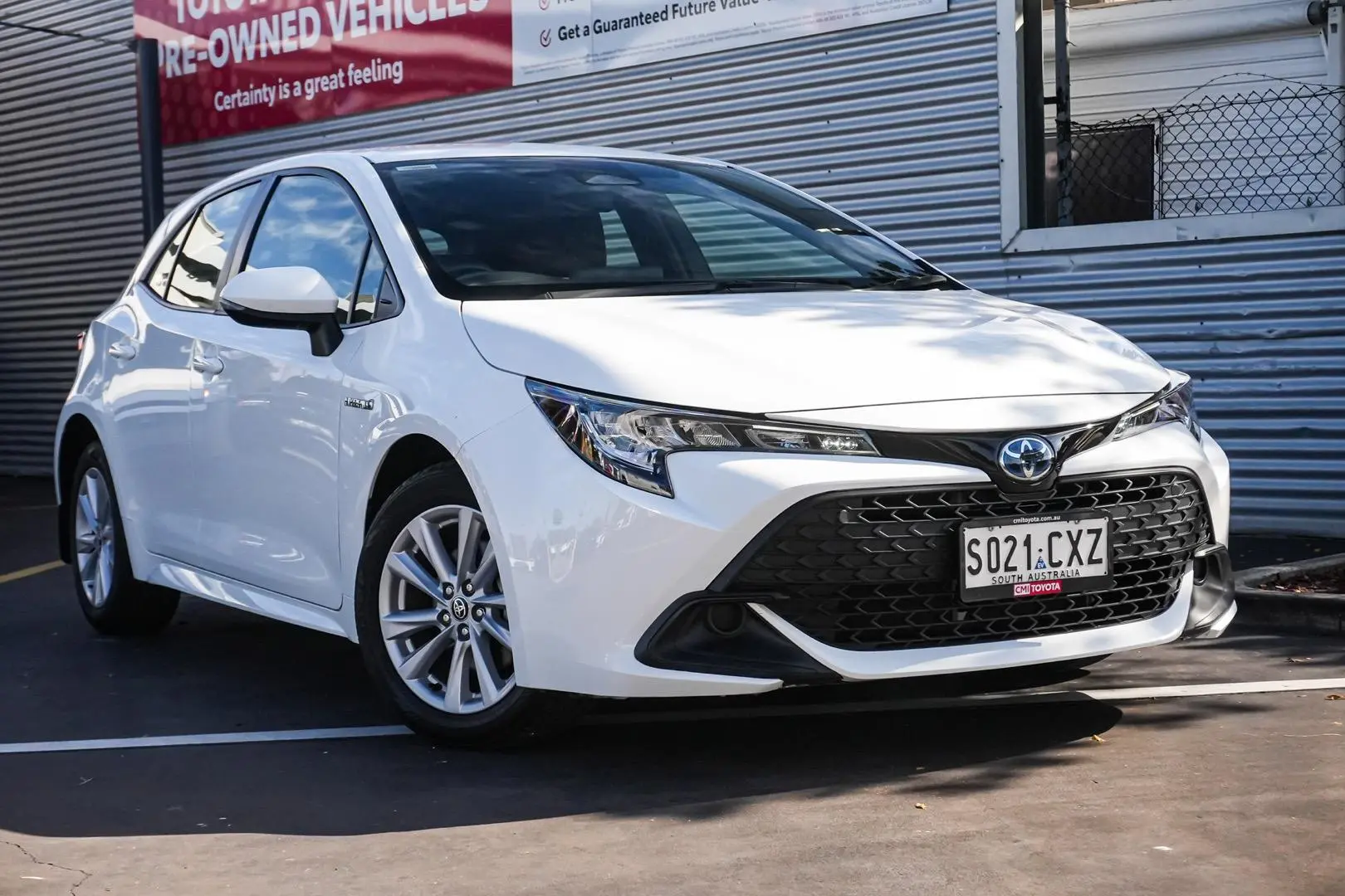 2023 Toyota Corolla Gallery Image 2