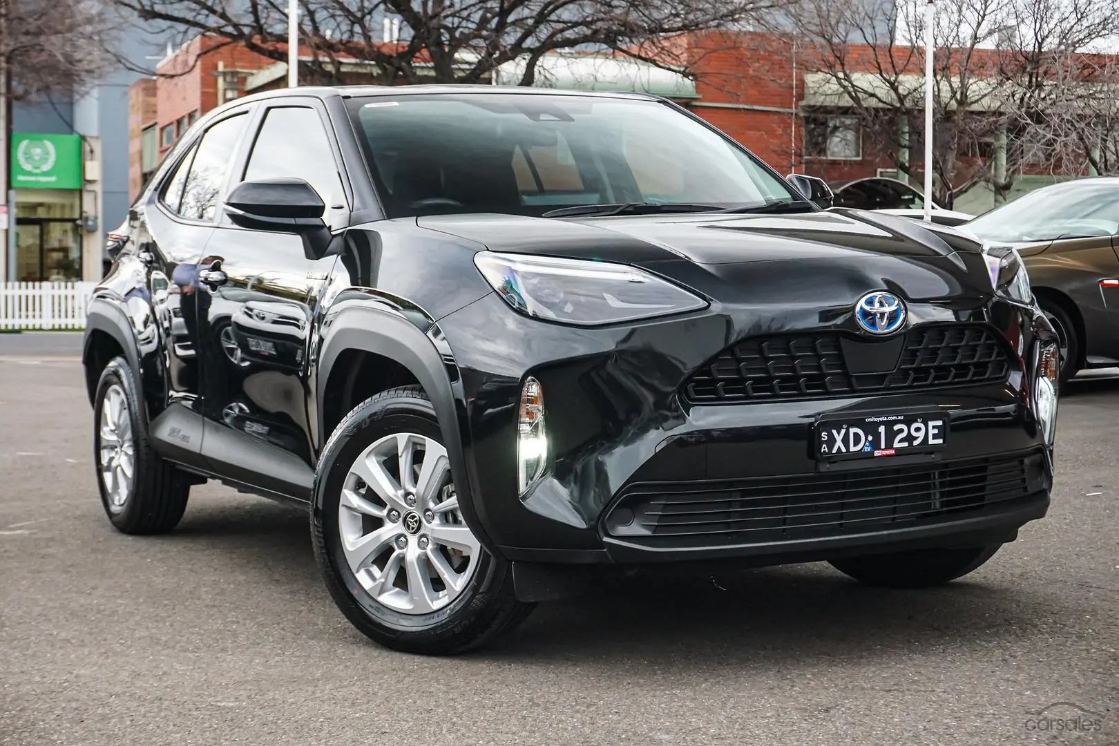 2023 Toyota Yaris Cross Image 2