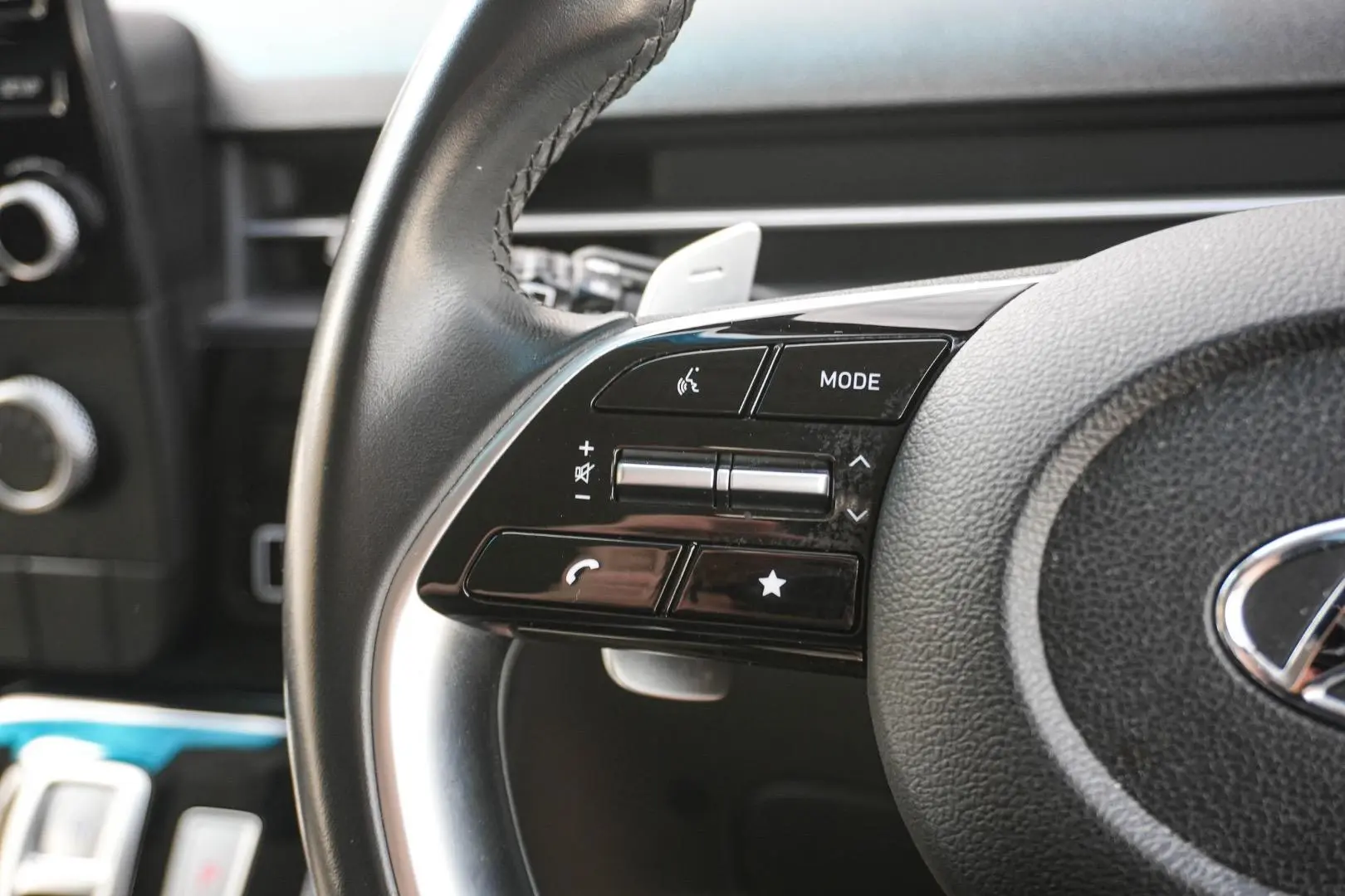 2022 Hyundai STARIA Gallery Image 20
