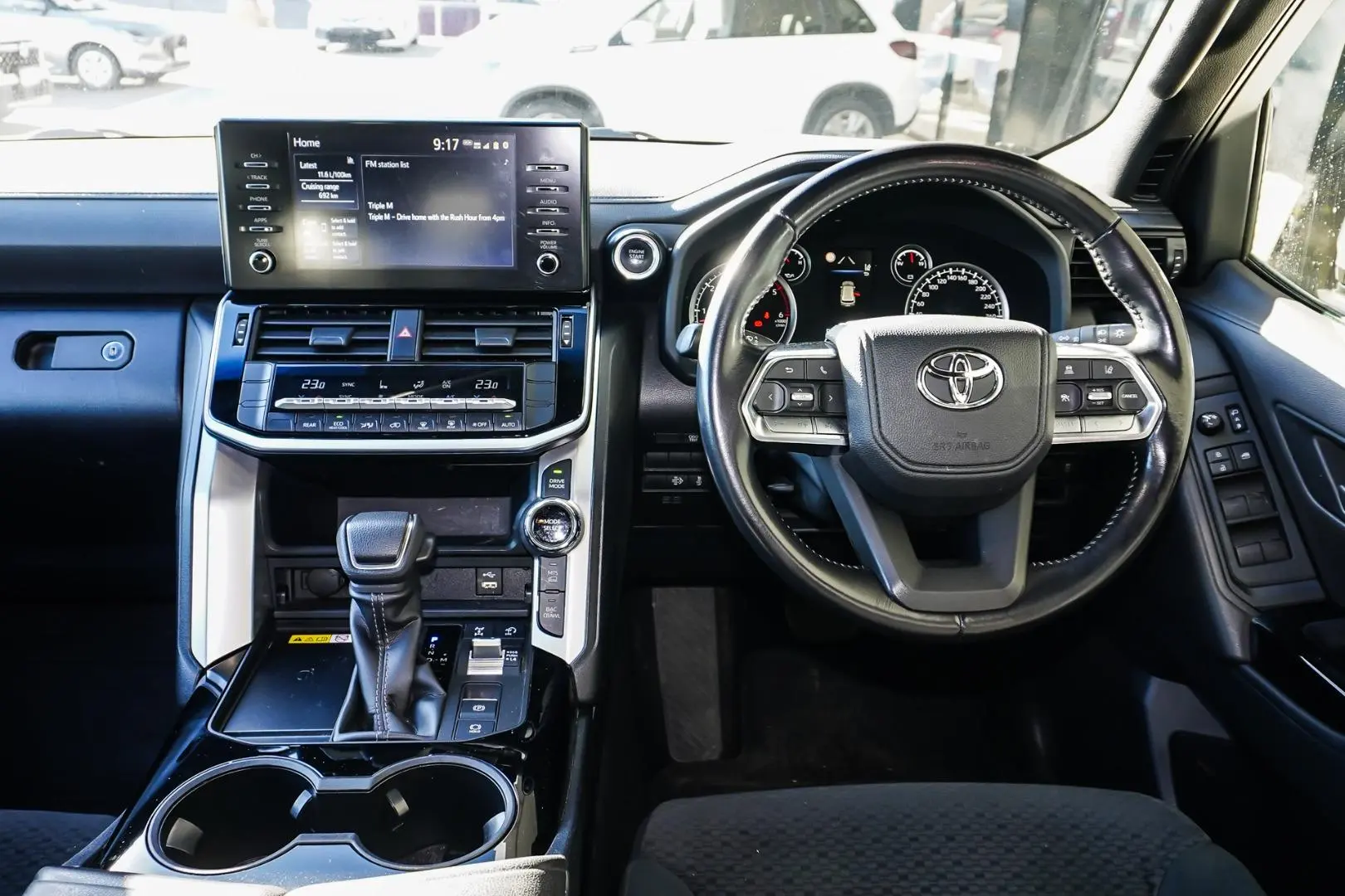 2022 Toyota Landcruiser Gallery Image 9