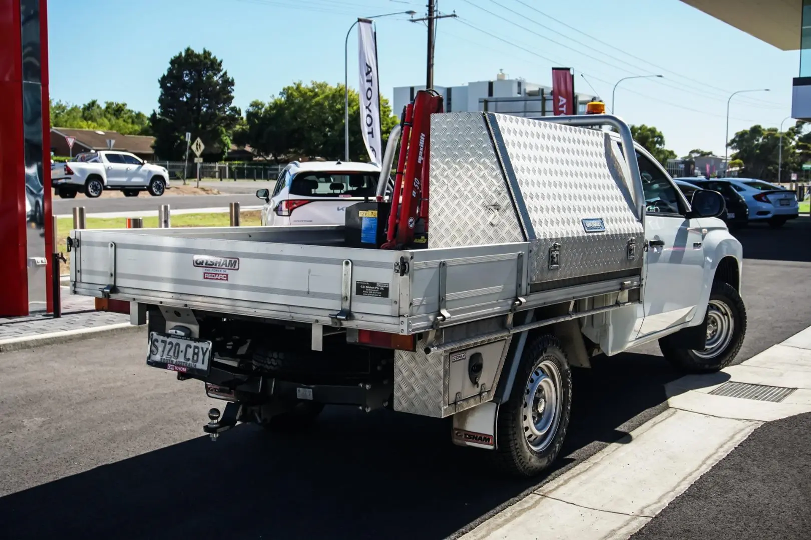 2019 Mitsubishi Triton Gallery Image 2