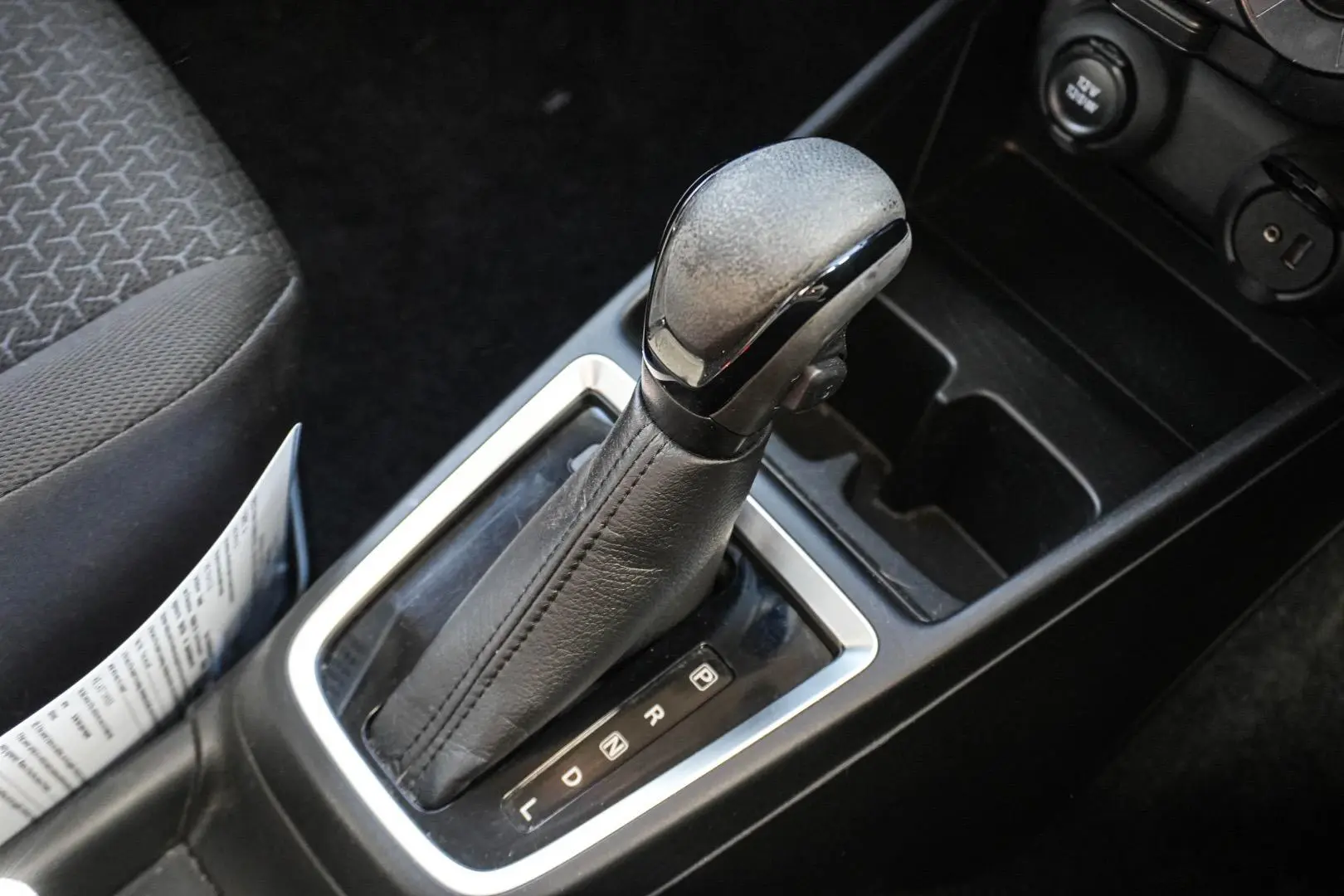 2020 Suzuki Swift Gallery Image 18