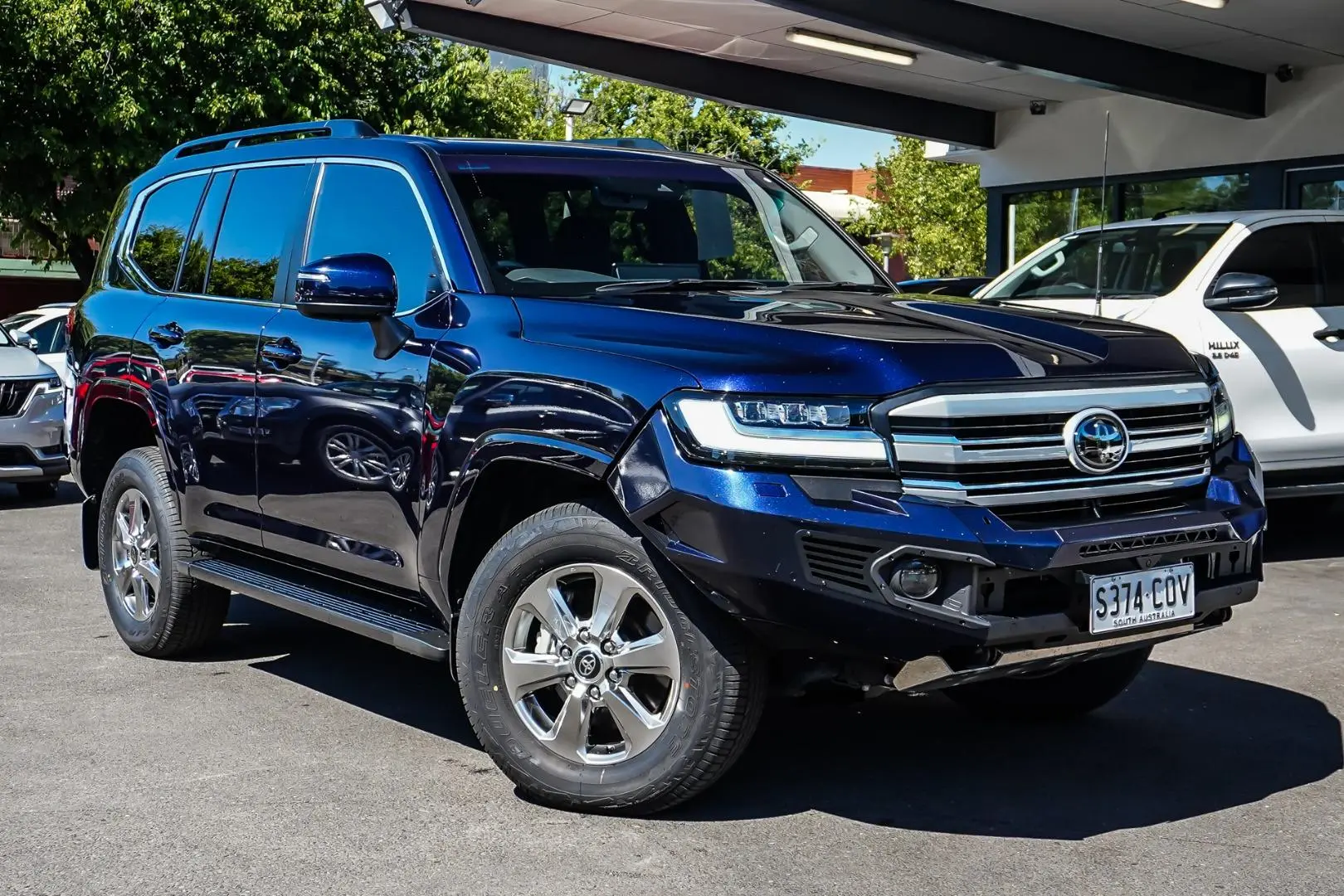 2022 Toyota Landcruiser Gallery Image 2