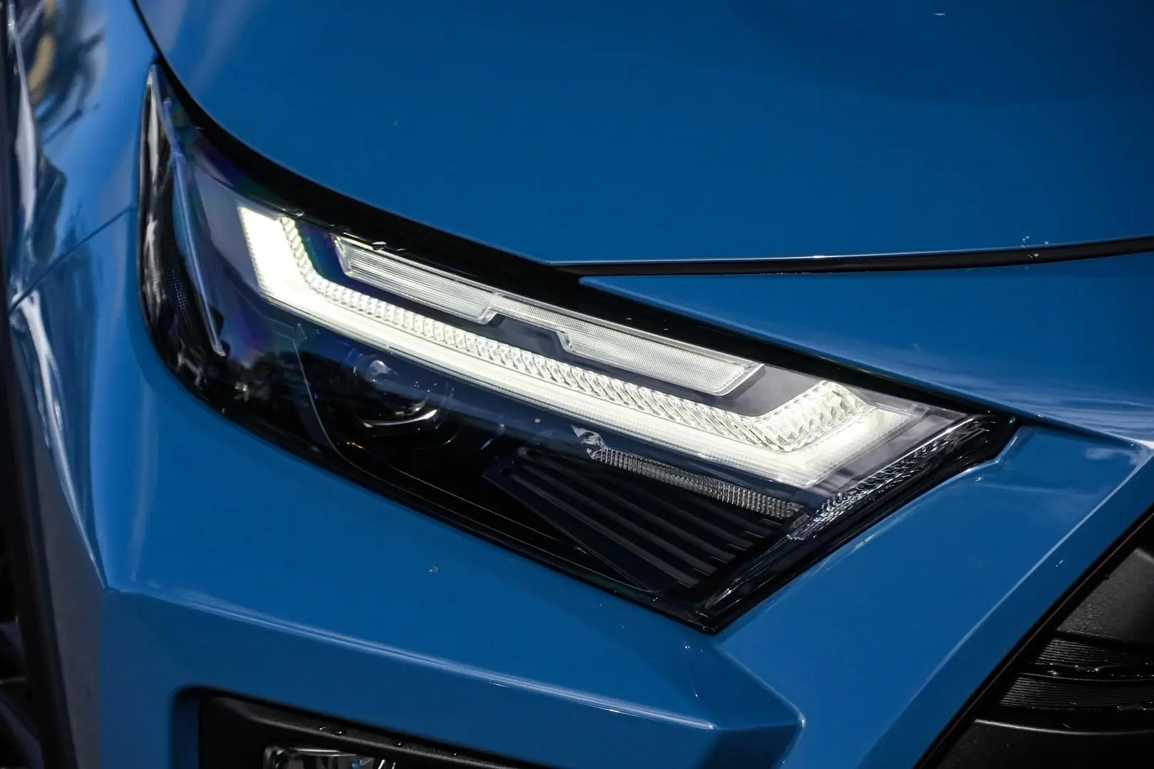 2023 Toyota RAV4 Gallery Image 12
