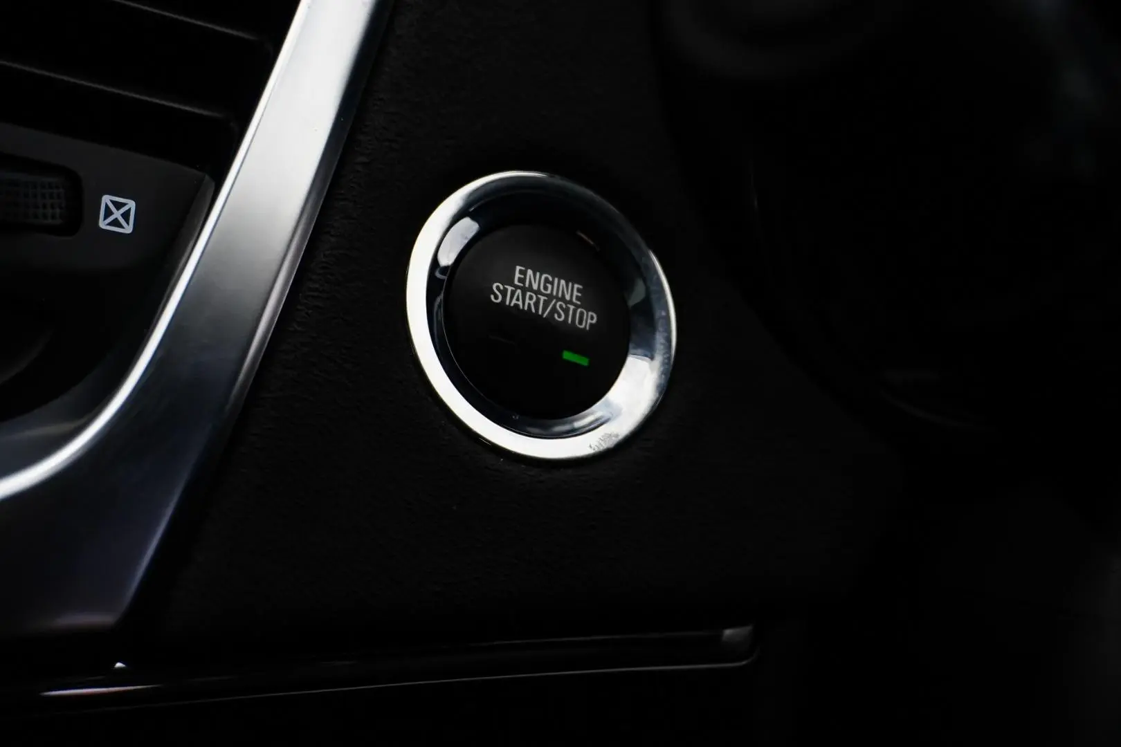 2017 Holden Commodore Gallery Image 26