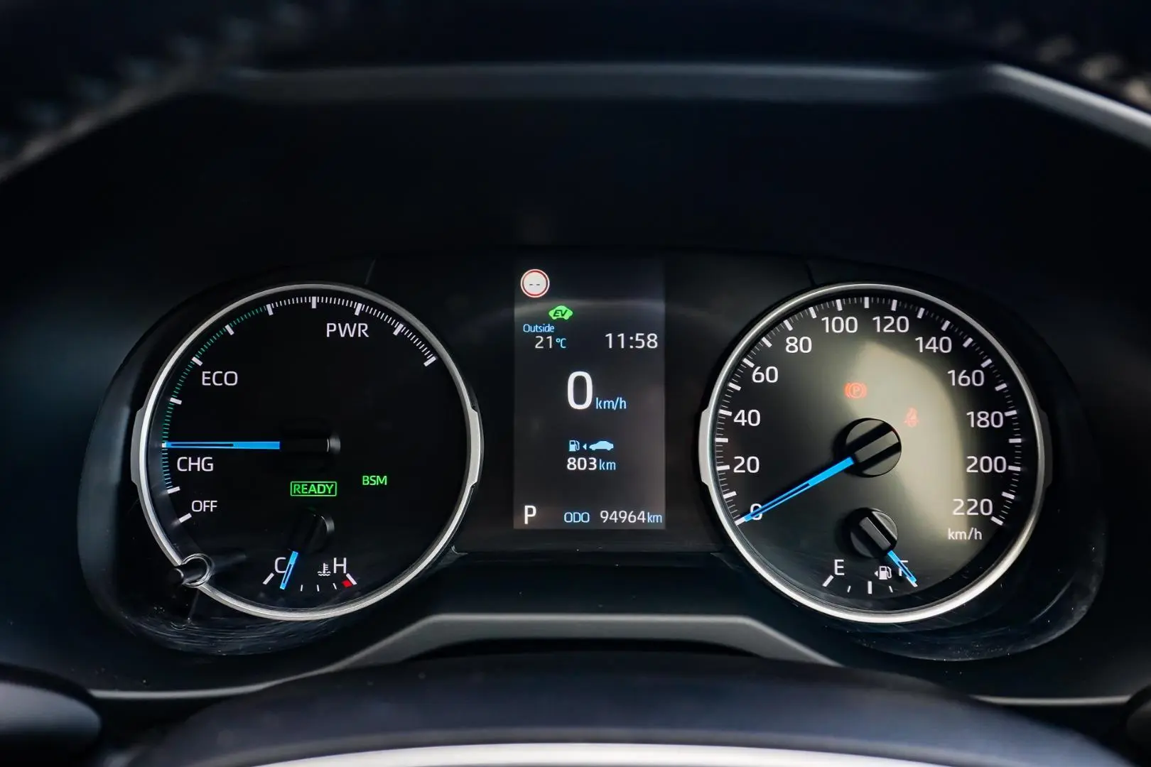 2021 Toyota RAV4 Gallery Image 17