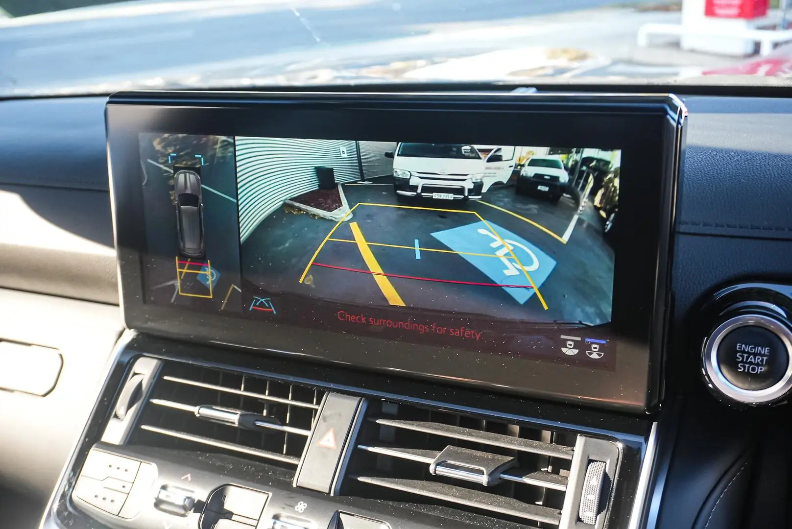 2021 Toyota Landcruiser Gallery Image 20
