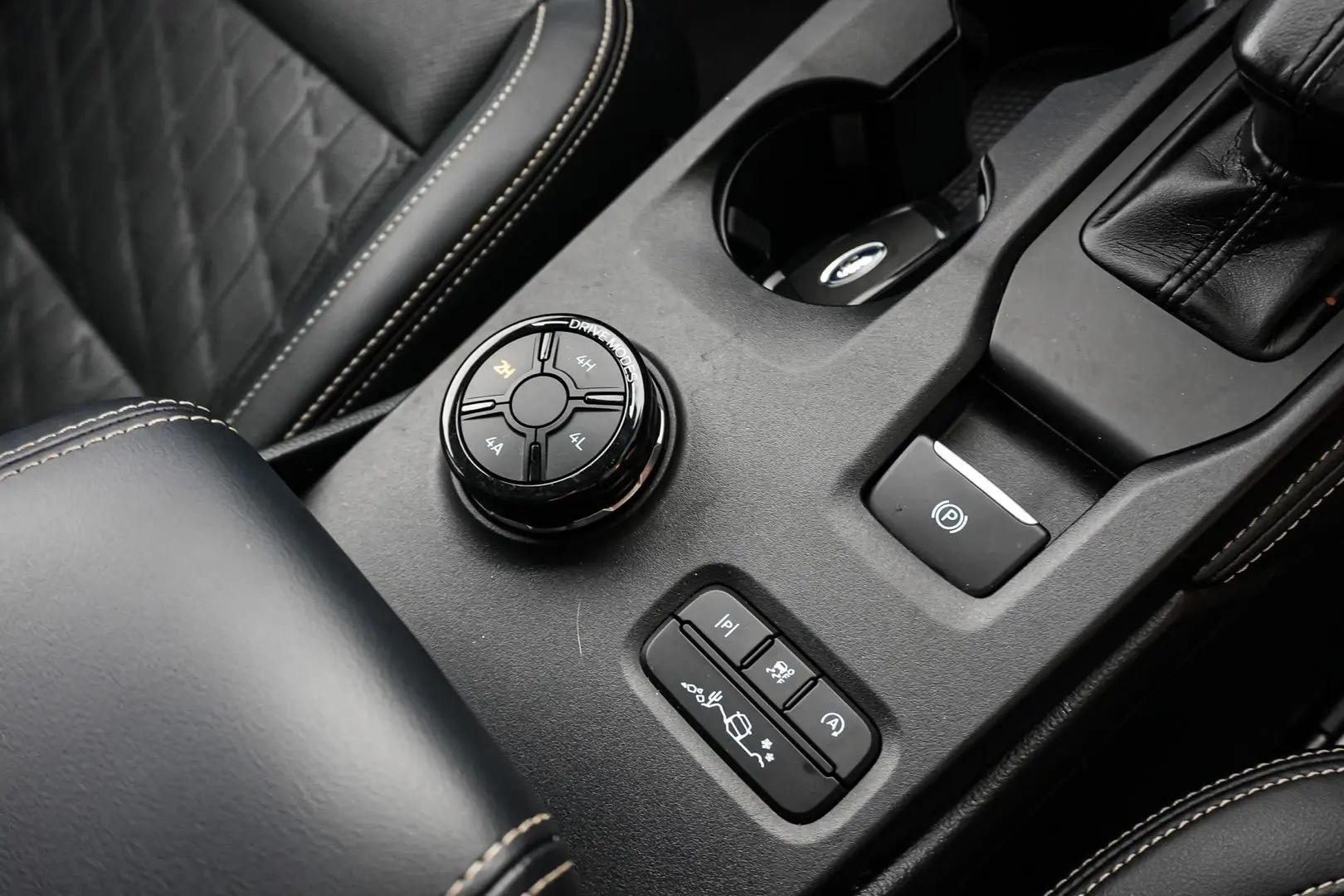 2024 Ford Everest Gallery Image 23