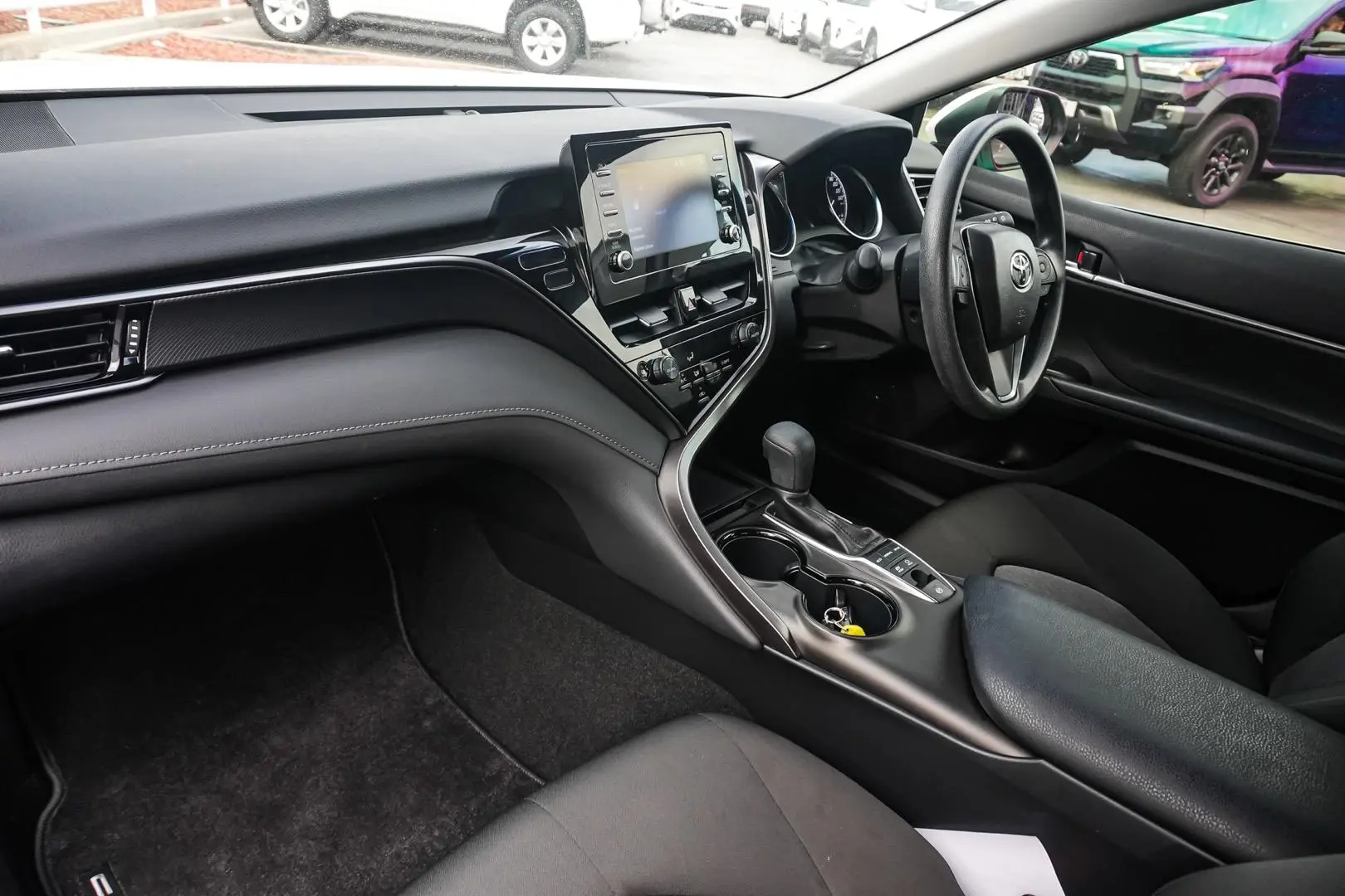2021 Toyota Camry Gallery Image 9