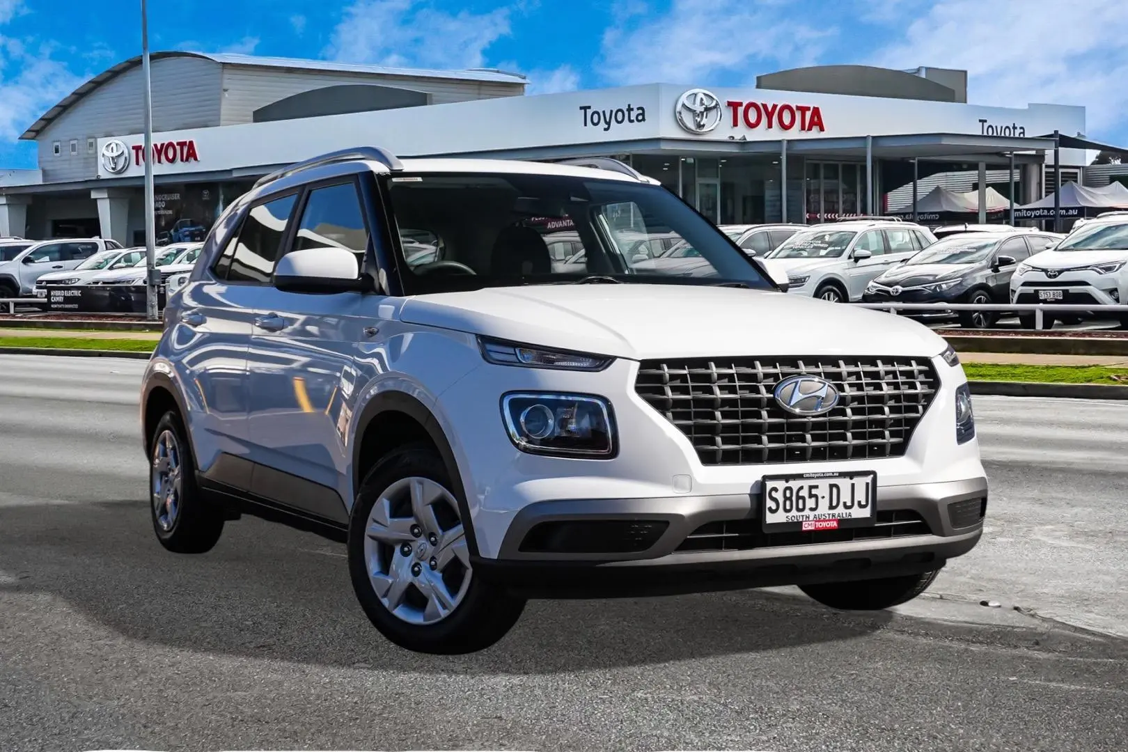 2019 Hyundai Venue Gallery Image 1