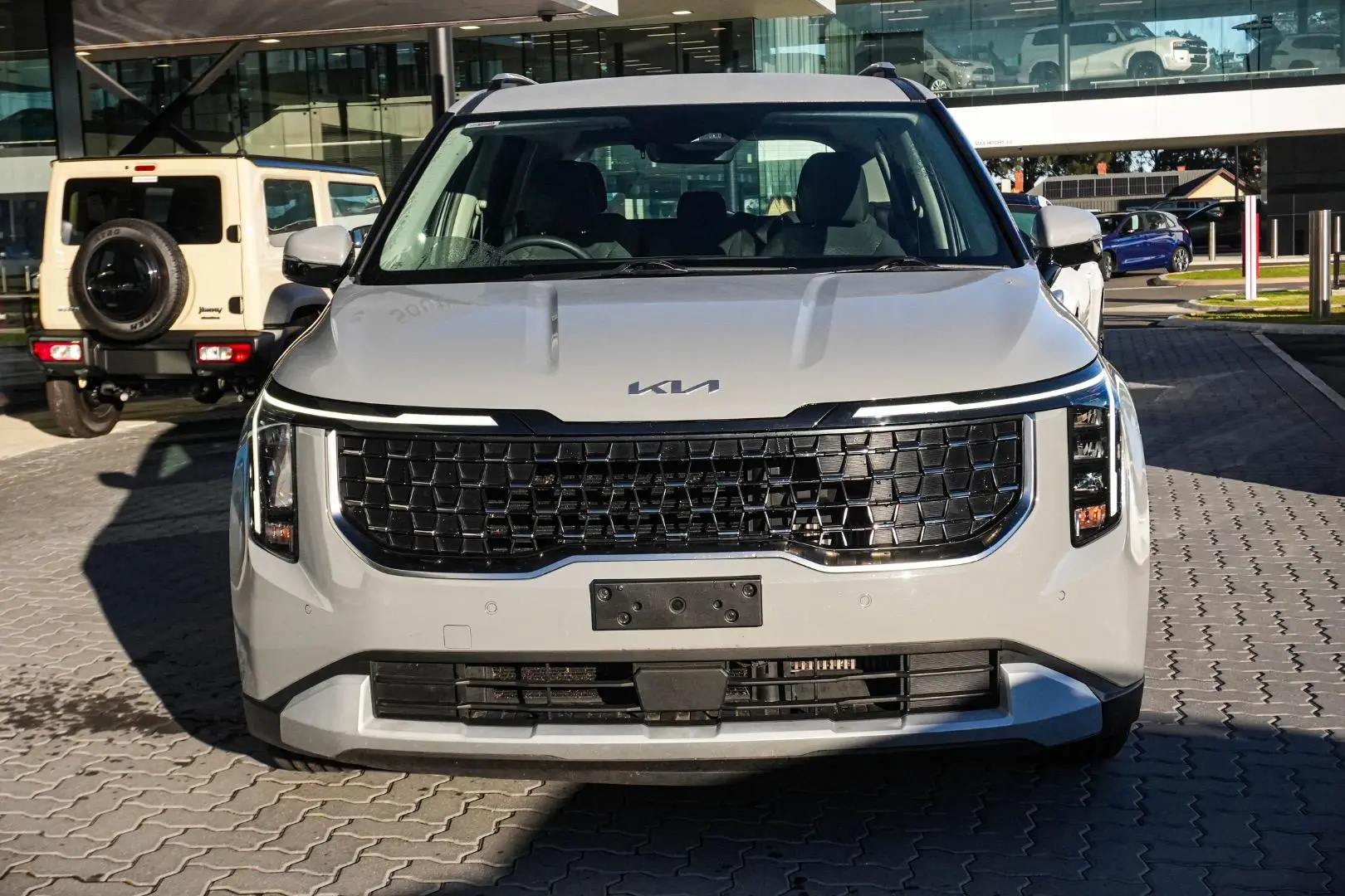 2024 Kia Carnival Gallery Image 5