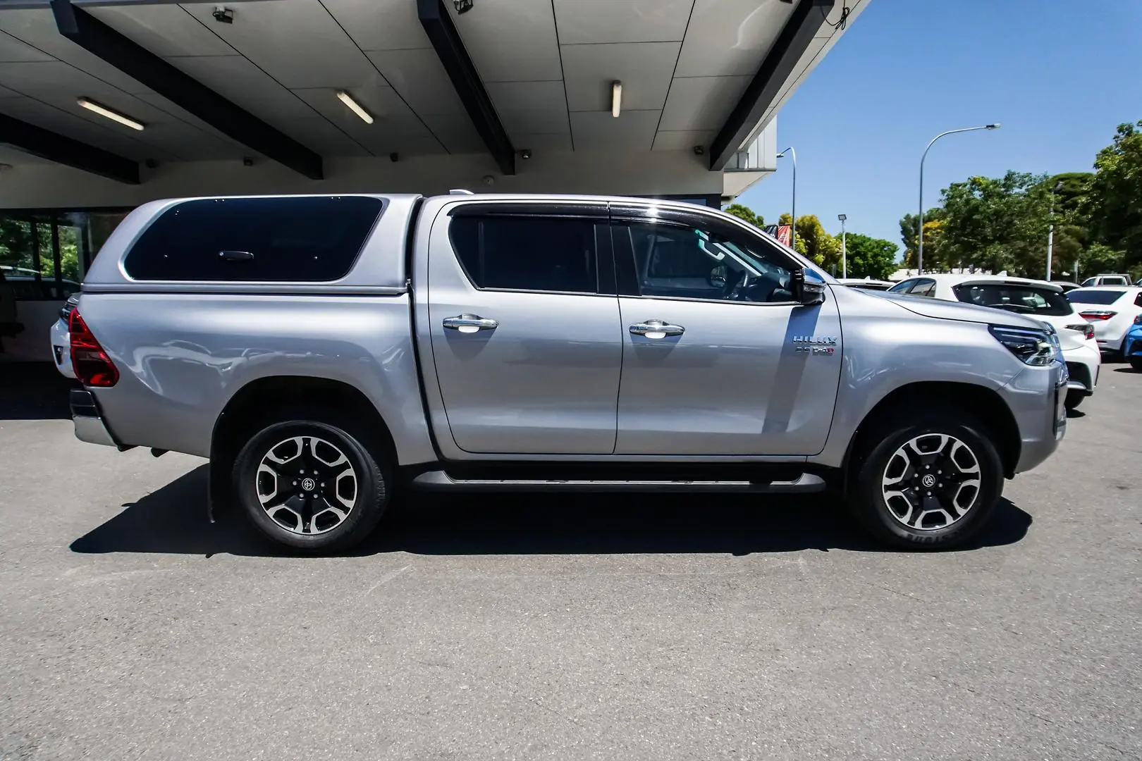 2022 Toyota Hilux Gallery Image 3