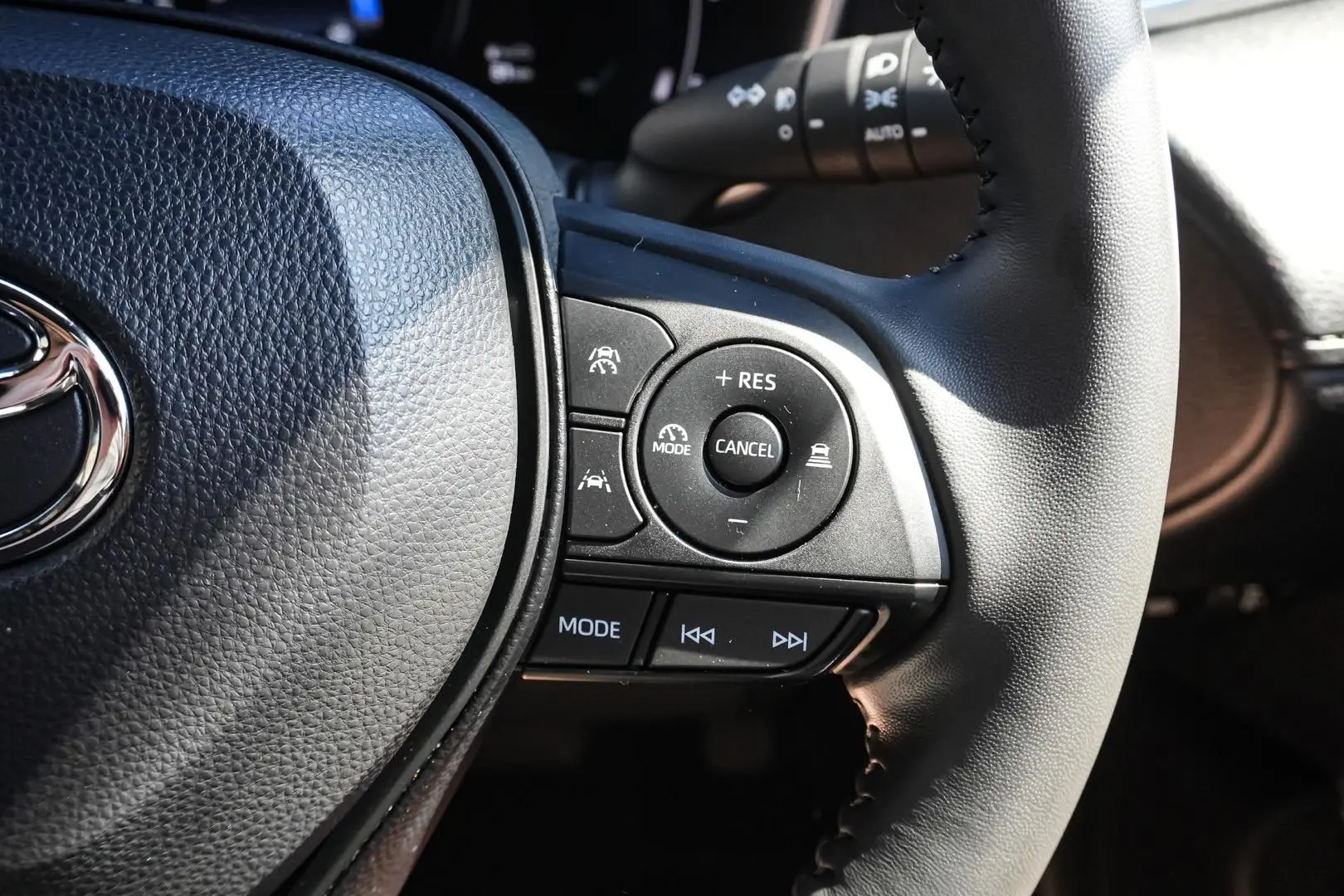 2023 Toyota Corolla Cross Gallery Image 21