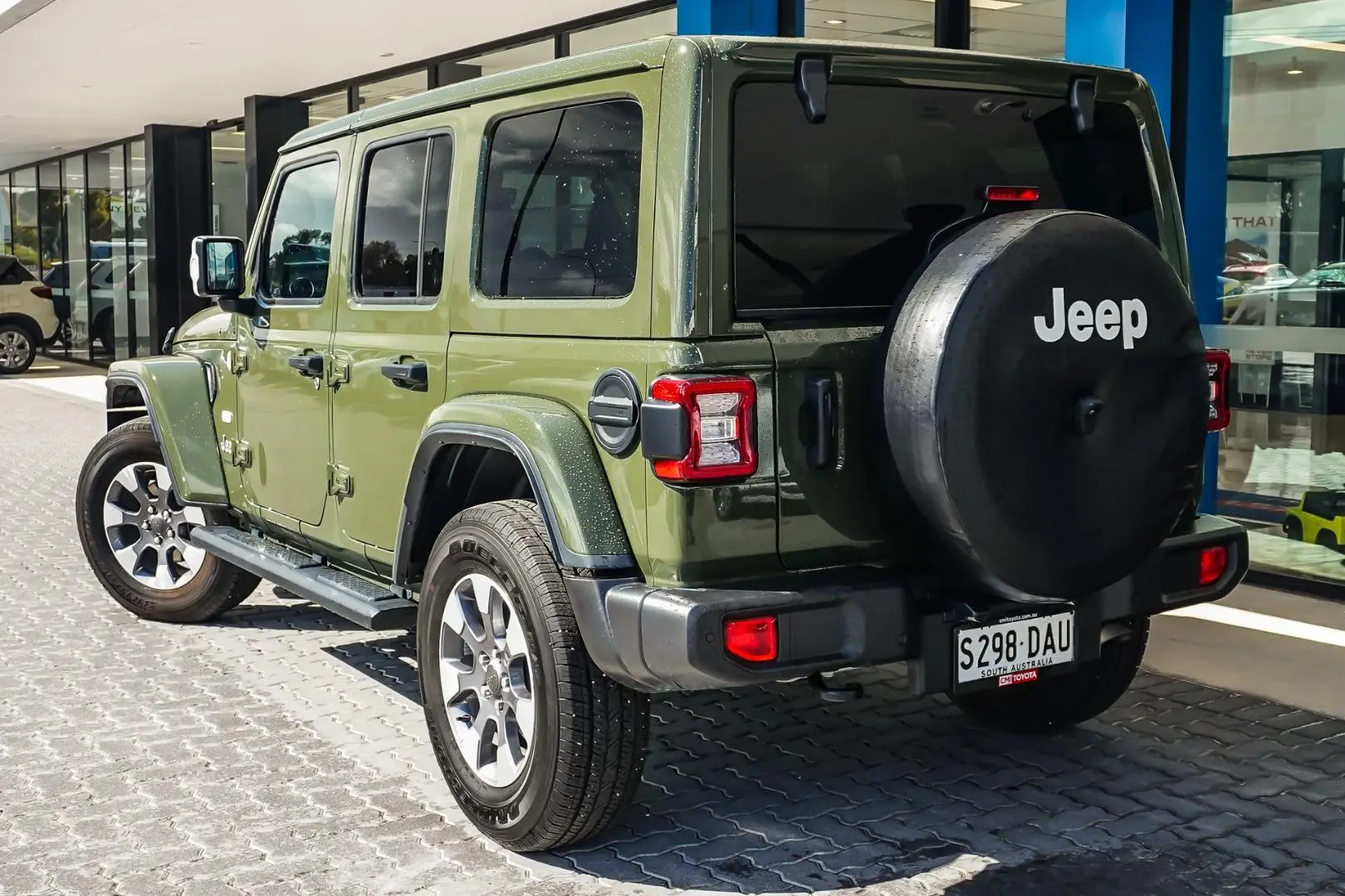 2023 Jeep Wrangler Gallery Image 3