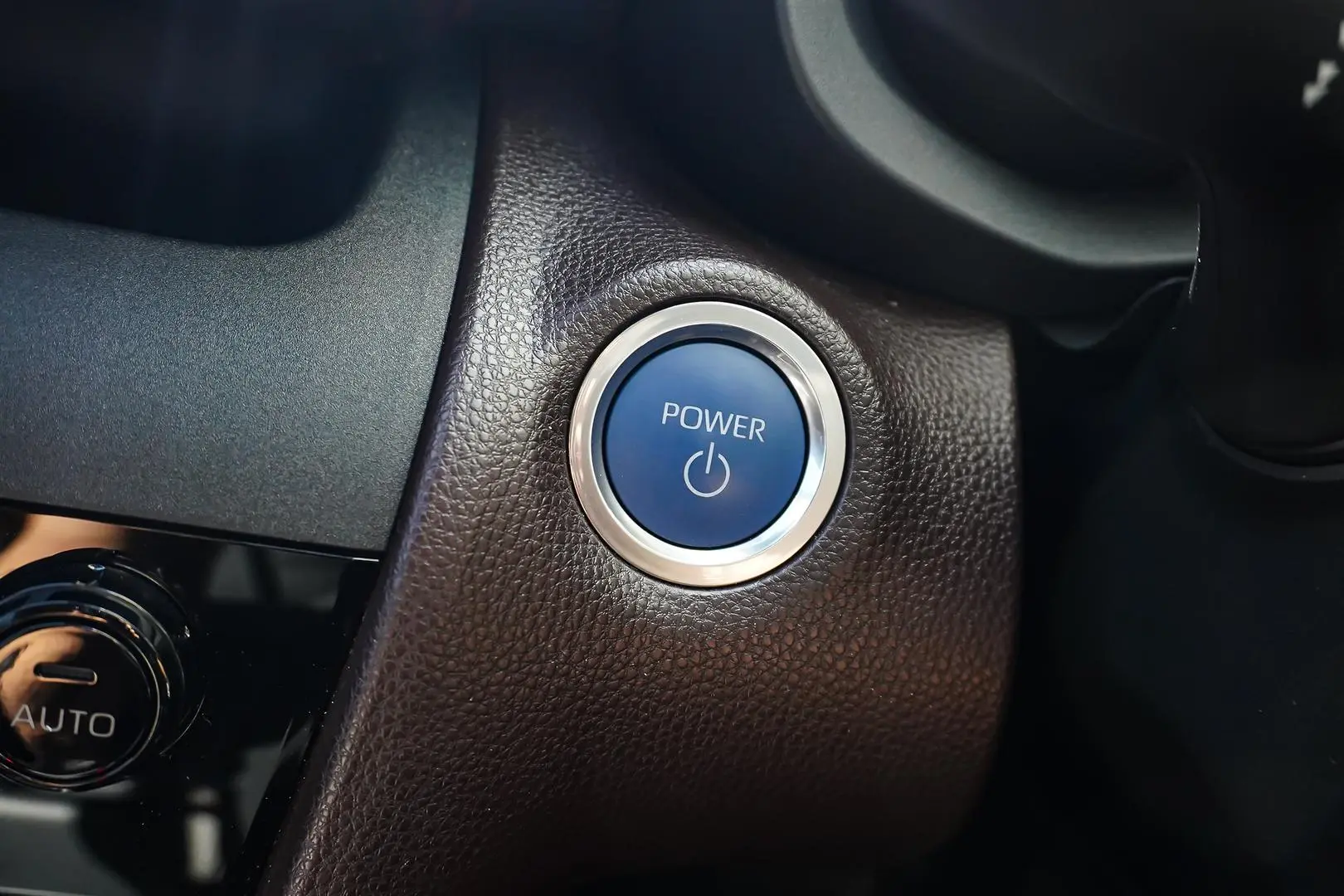 2022 Toyota Yaris Cross Gallery Image 23