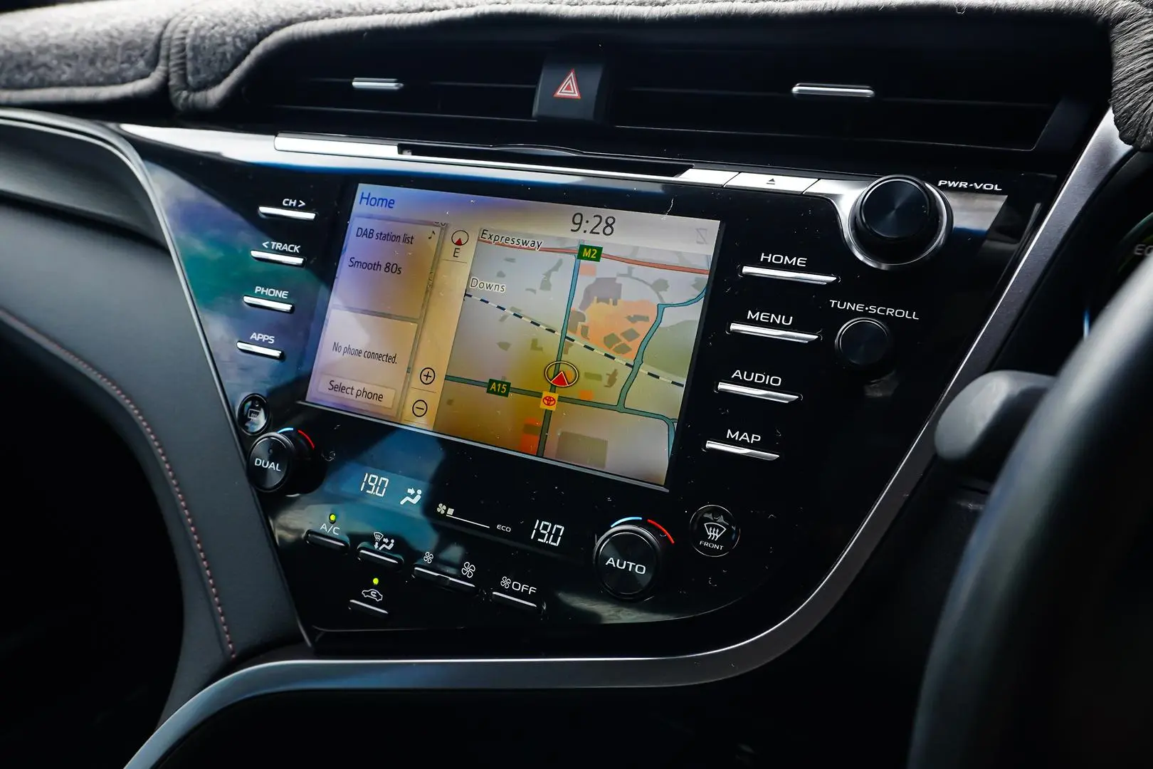 2020 Toyota Camry Gallery Image 22