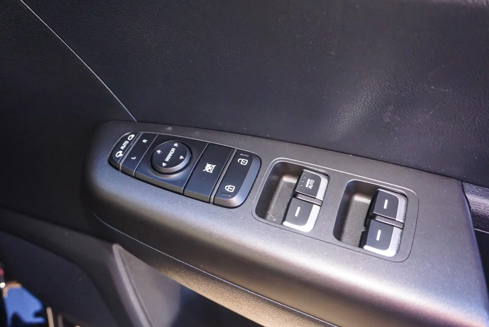 2020 Kia Sportage Gallery Image 17