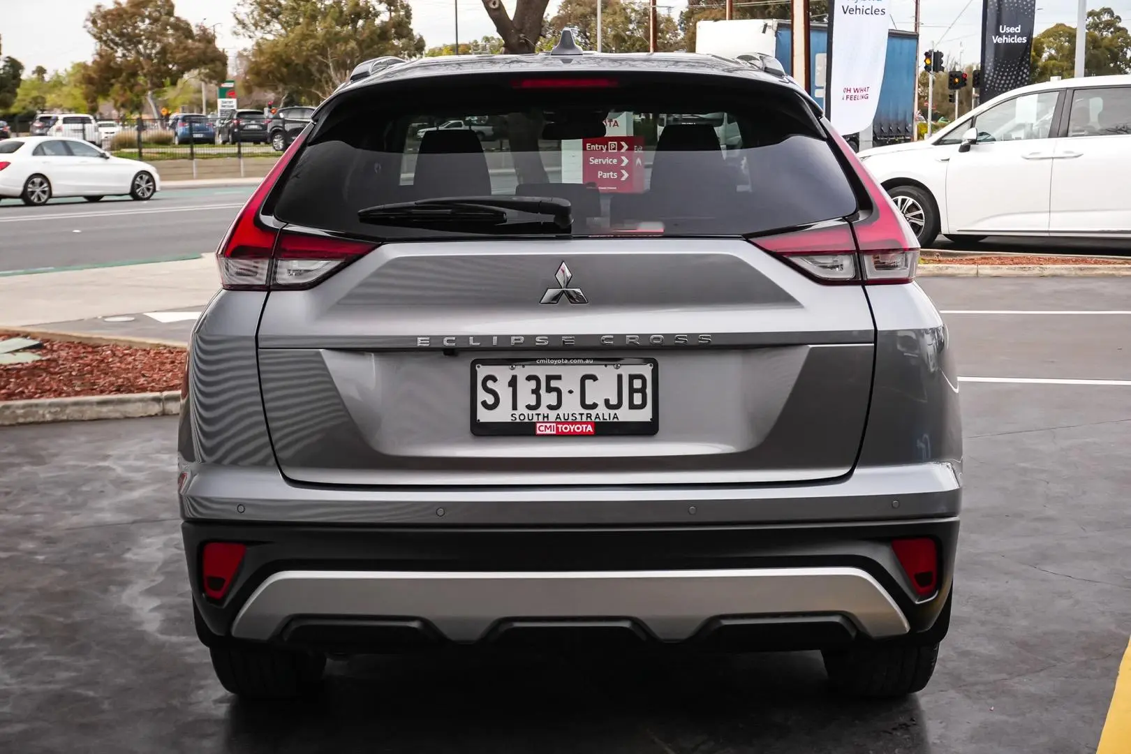 2020 Mitsubishi Eclipse Cross Gallery Image 6