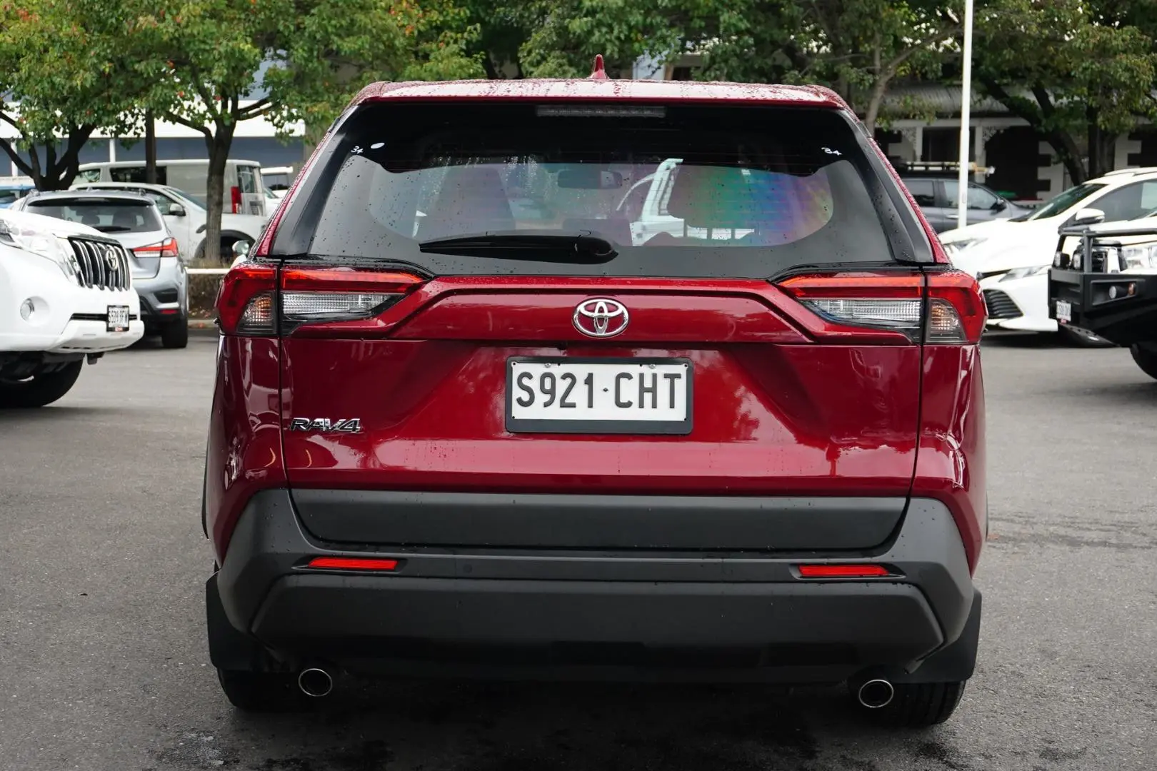 2020 Toyota RAV4 Gallery Image 6