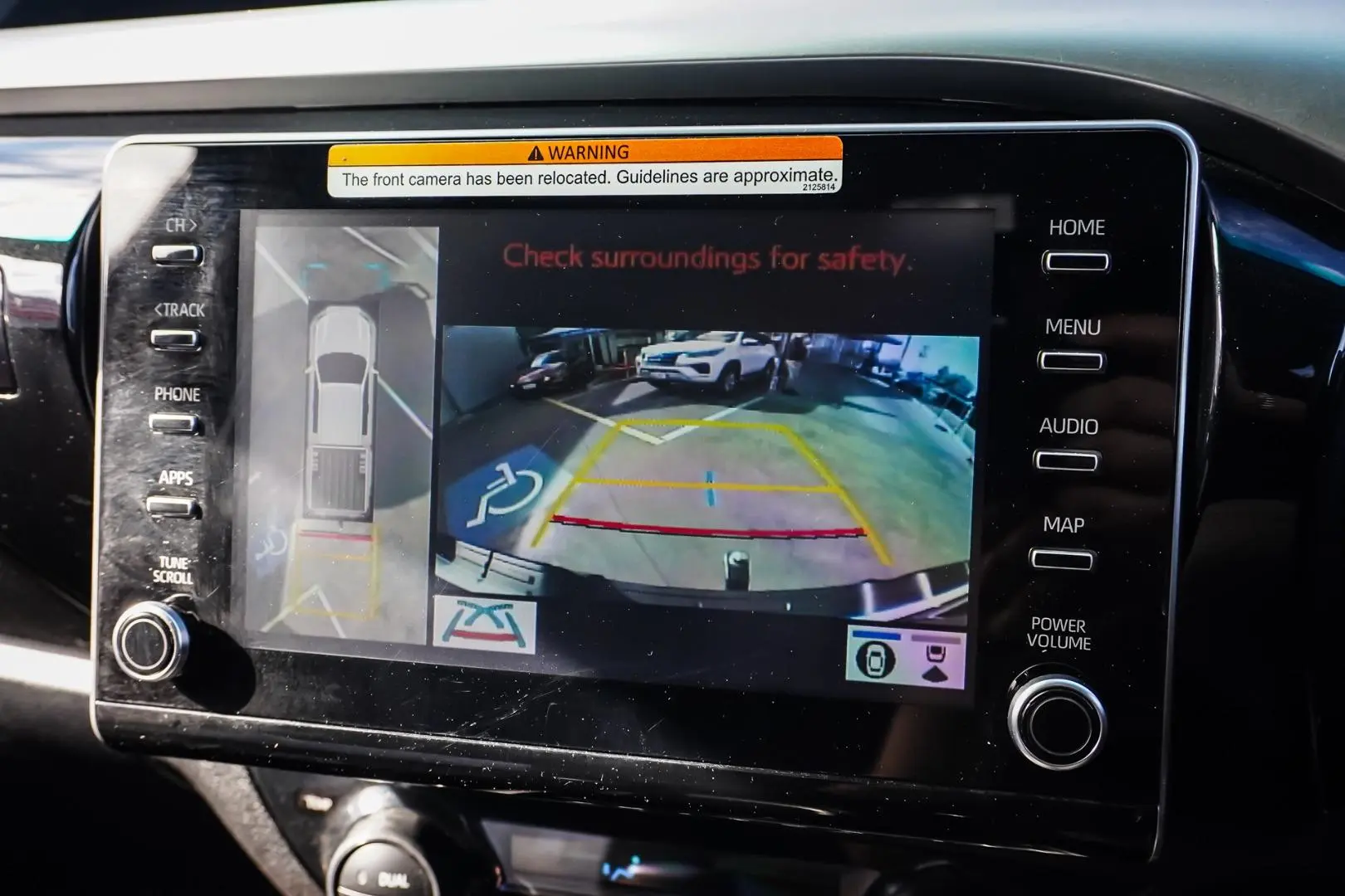 2022 Toyota Hilux Gallery Image 25