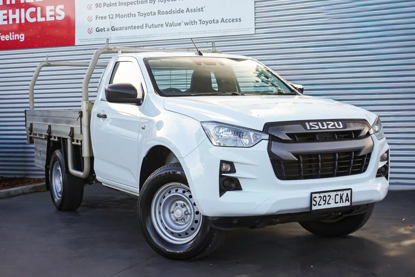 2021 Isuzu D-MAX Gallery Image 2