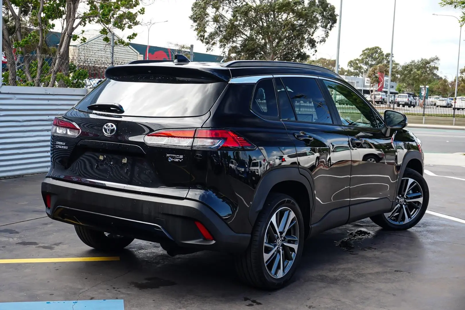 2024 Toyota Corolla Cross Gallery Image 3