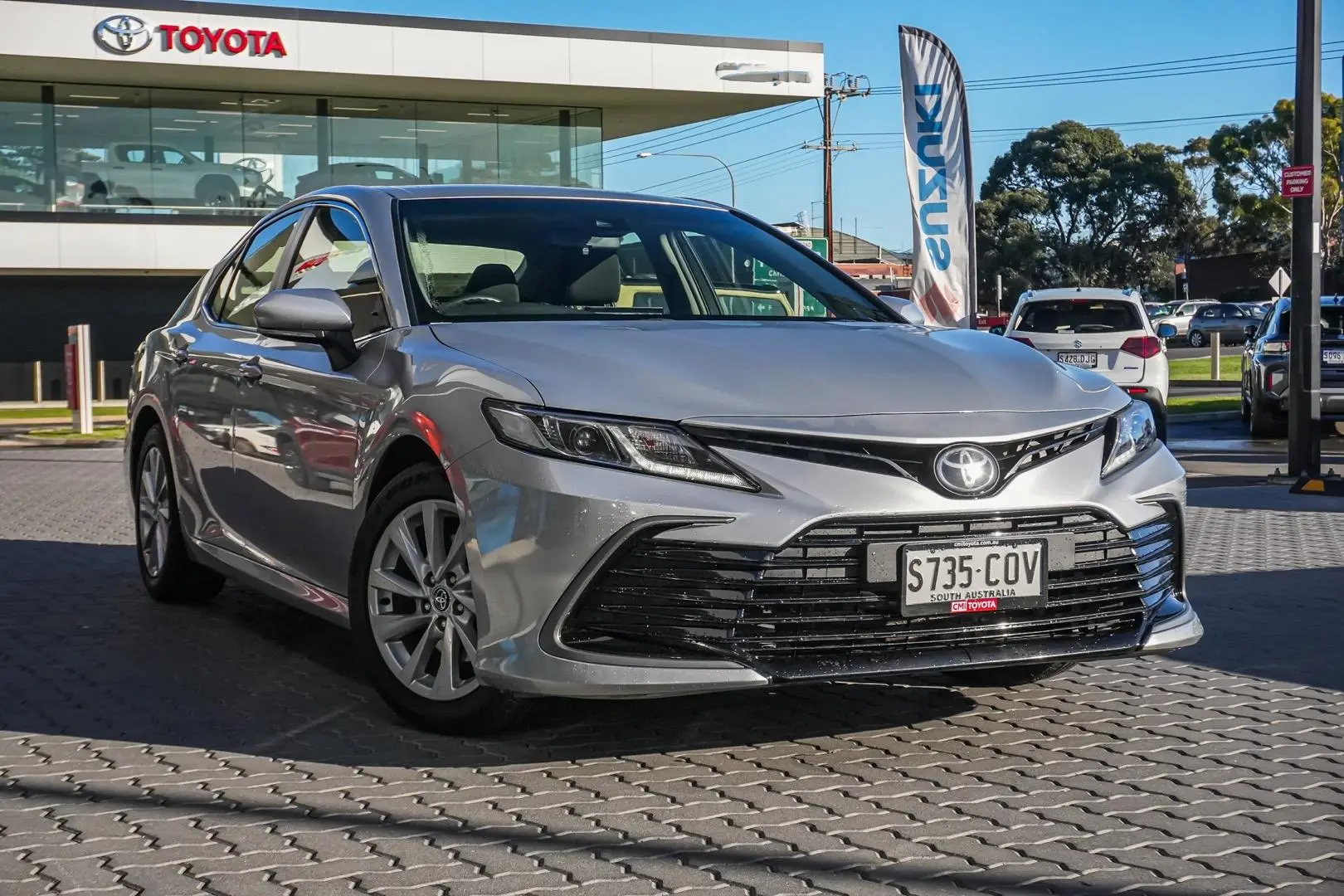 2022 Toyota Camry Gallery Image 2