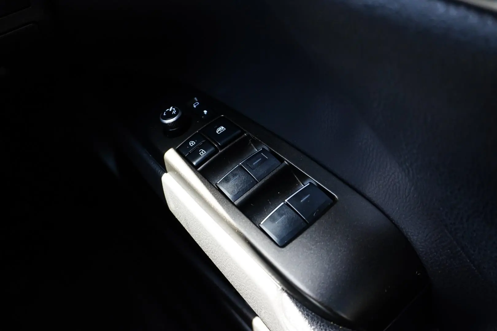 2021 Toyota Camry Gallery Image 22