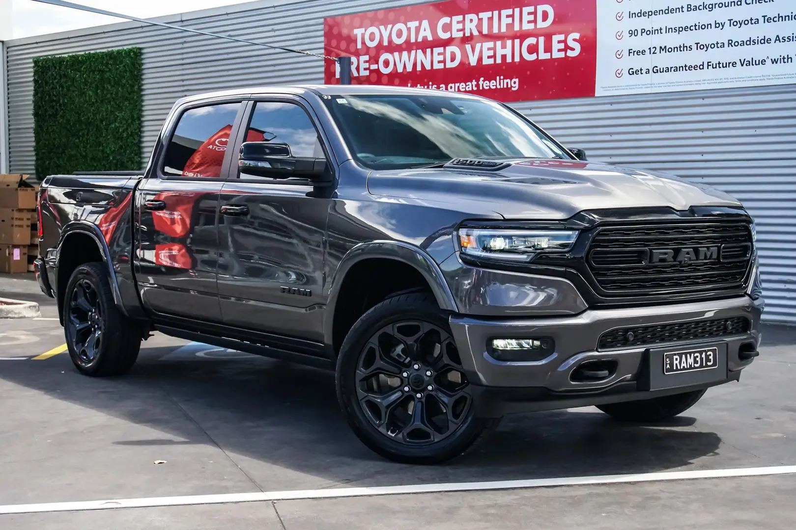 2023 Ram 1500 Gallery Image 1