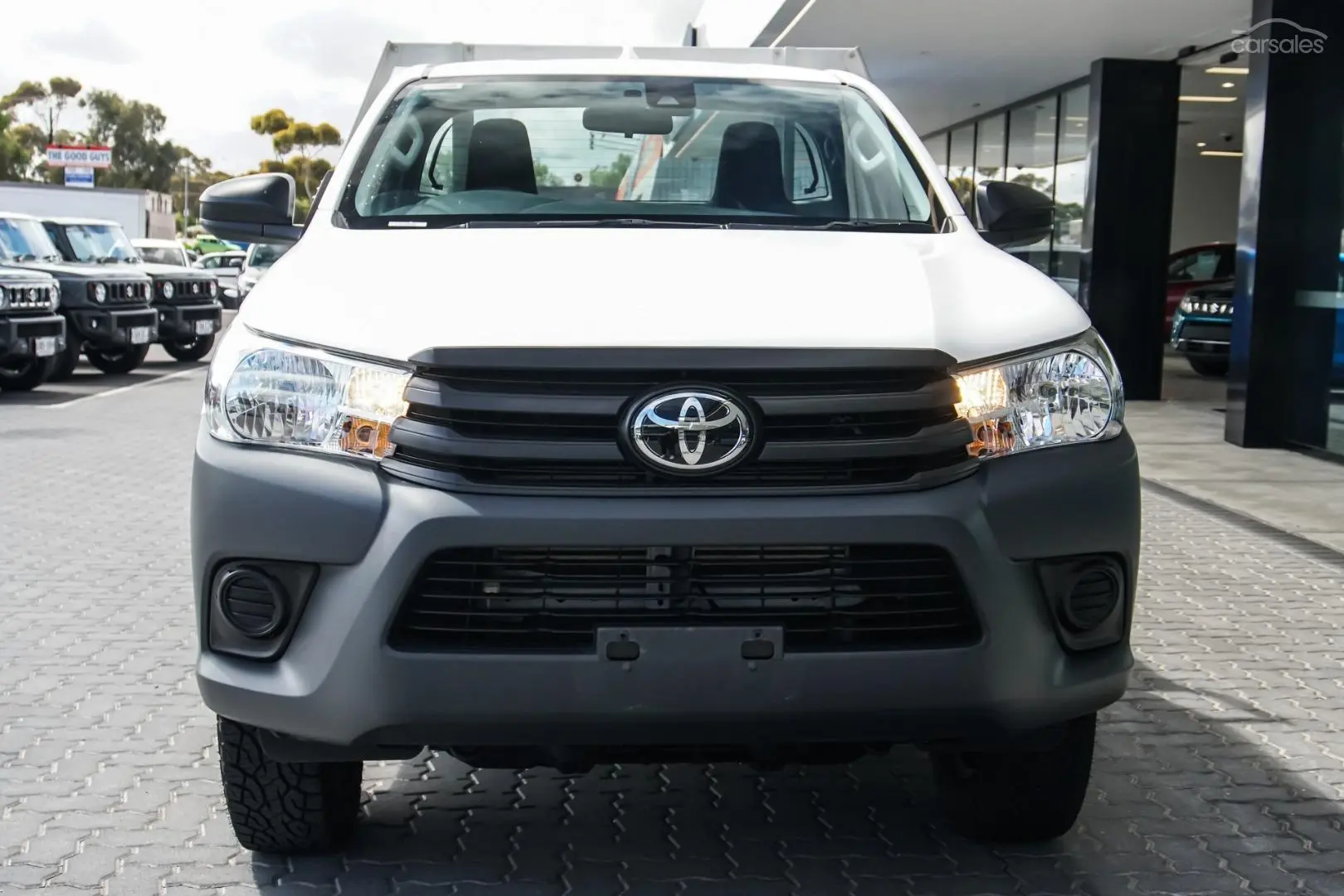 2022 Toyota Hilux Image 4