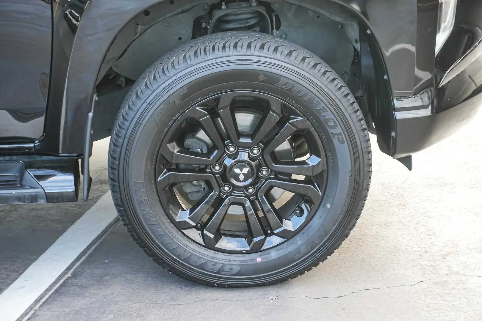 2021 Mitsubishi Triton Gallery Image 12