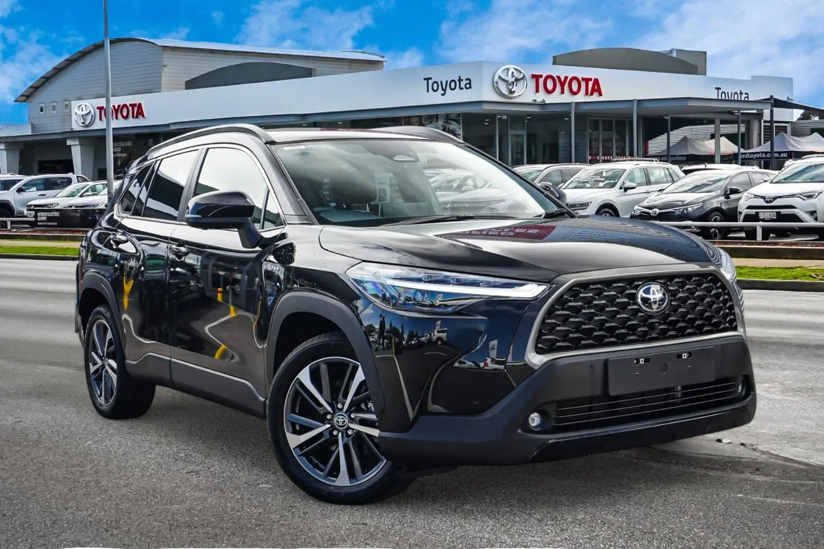 2024 Toyota Corolla Cross Gallery Image 1