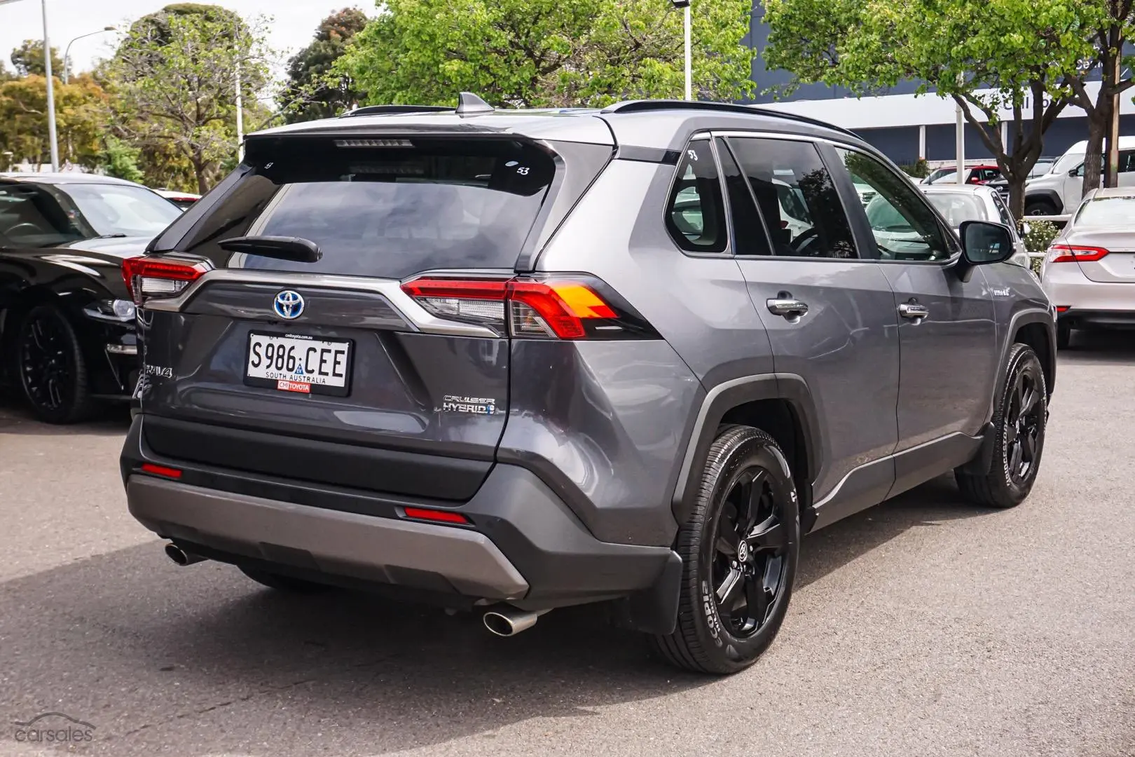 2020 Toyota RAV4 Image 3