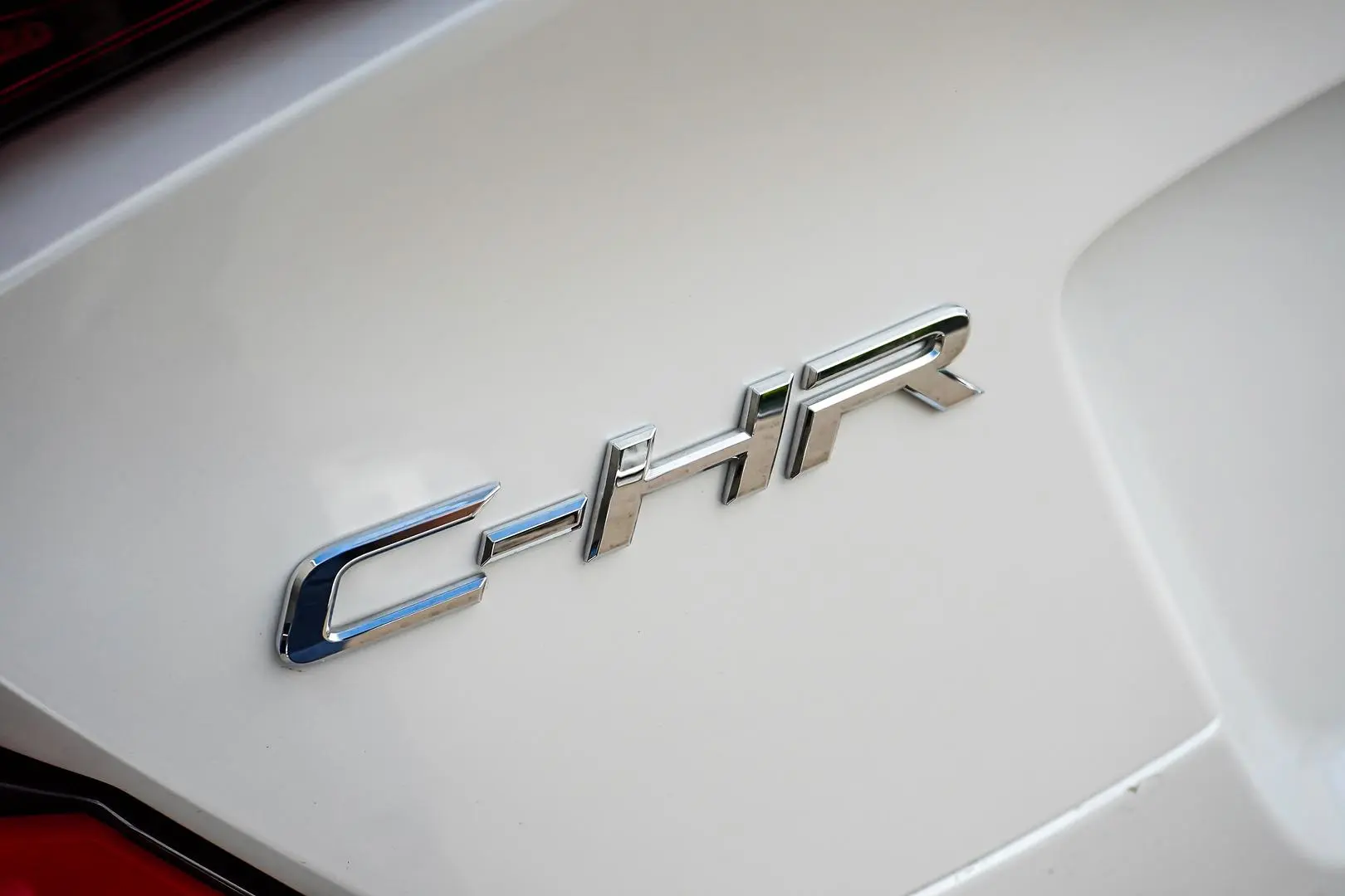 2023 Toyota C-HR Gallery Image 16