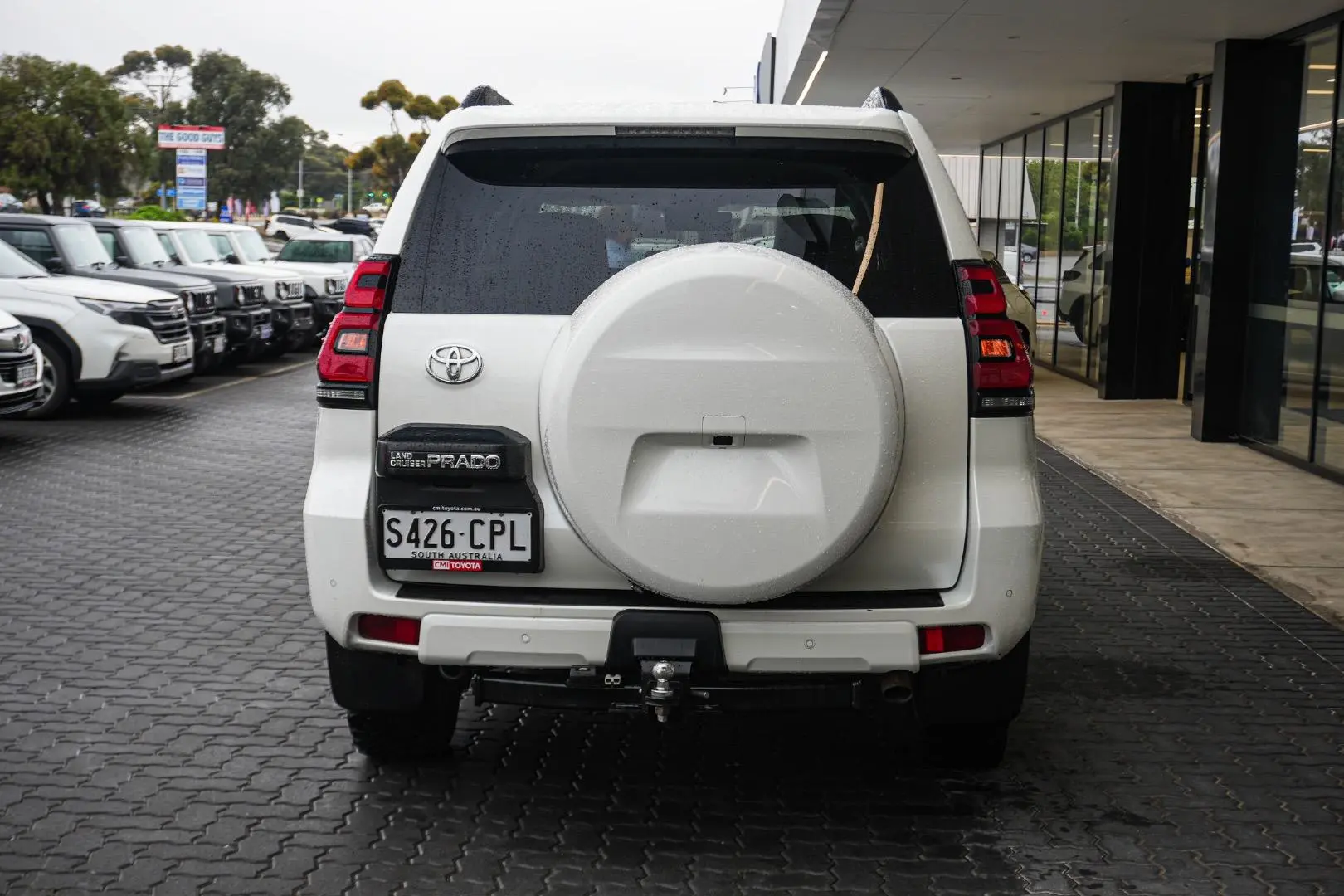2019 Toyota Landcruiser Prado Gallery Image 6