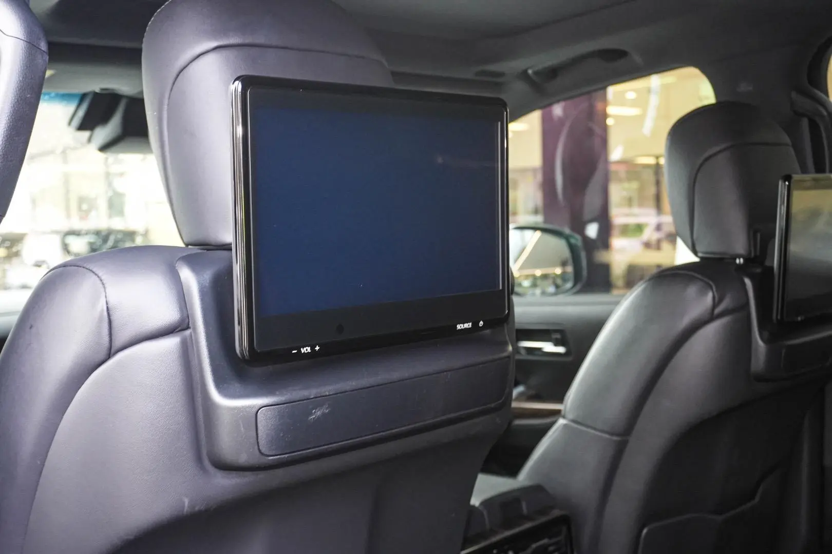2023 Toyota Landcruiser Gallery Image 18