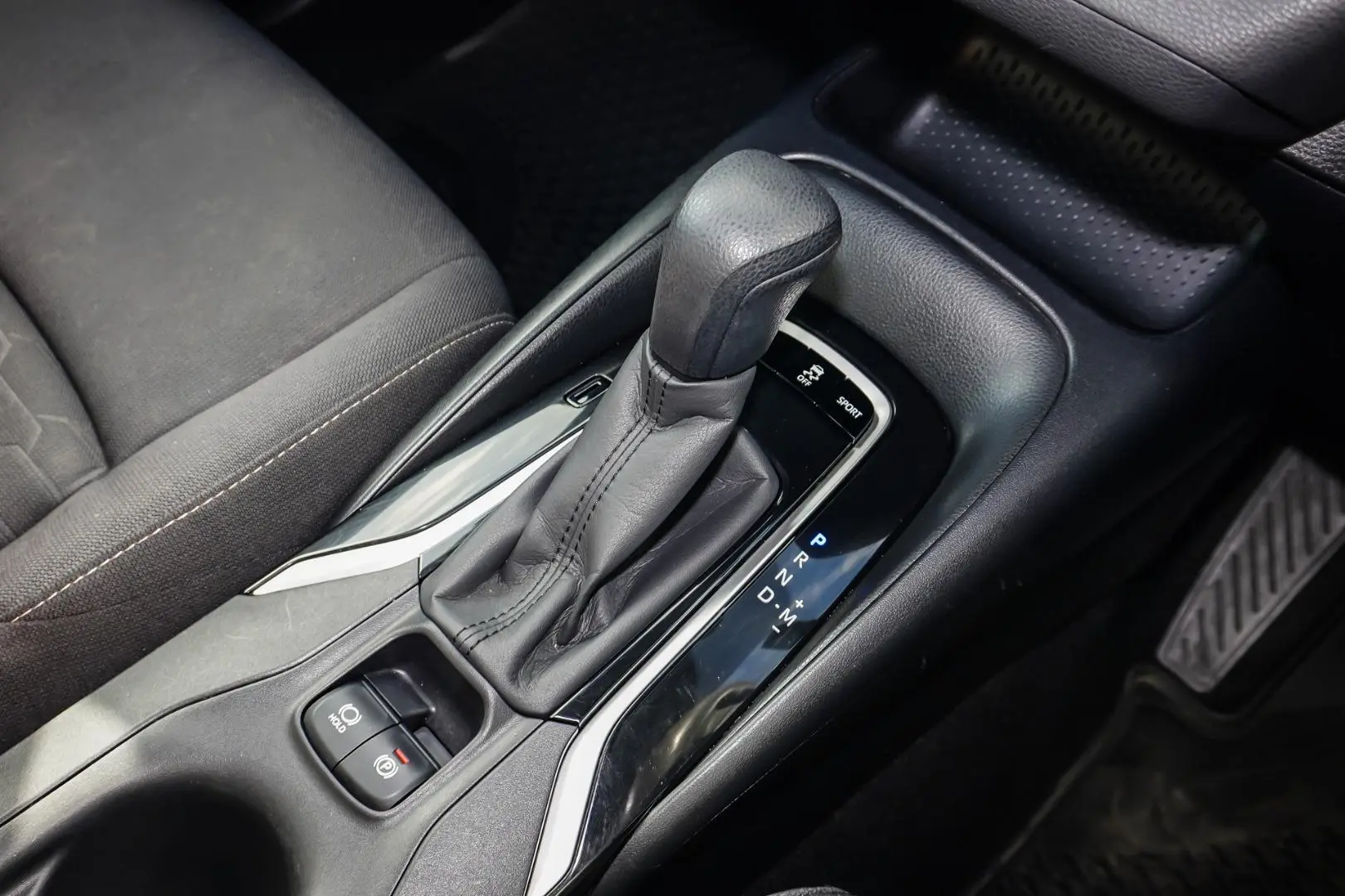 2021 Toyota Corolla Gallery Image 17