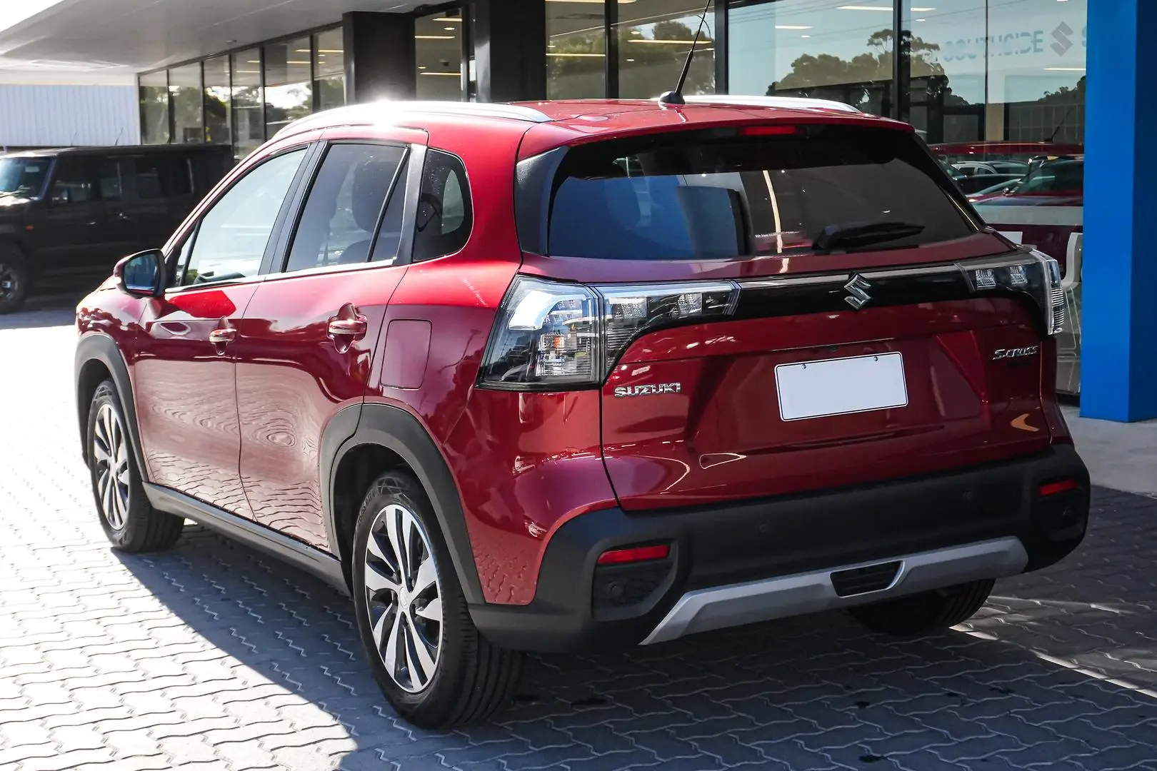 2023 Suzuki S-Cross Gallery Image 3