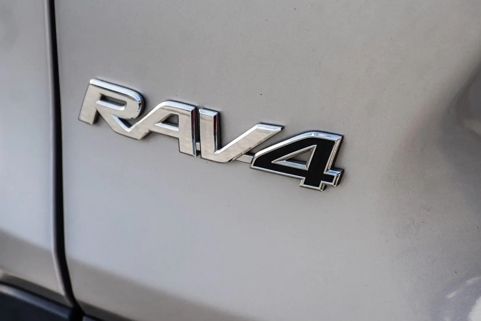 2022 Toyota RAV4 Gallery Image 14