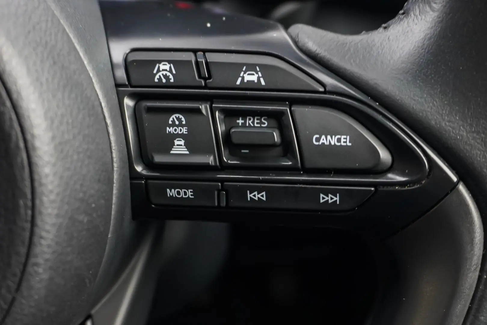 2025 Toyota Yaris Cross Gallery Image 21