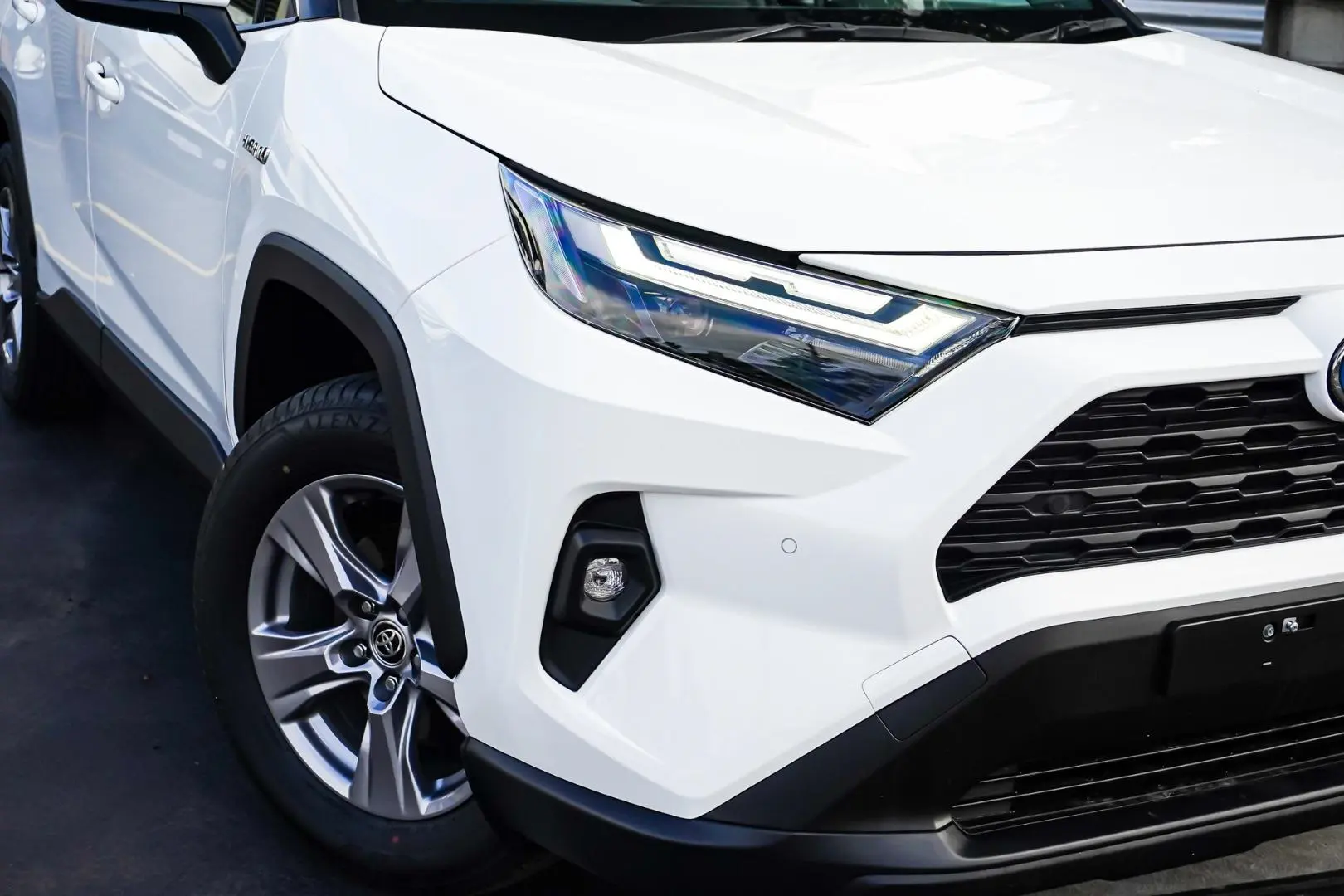 2022 Toyota RAV4 Gallery Image 12