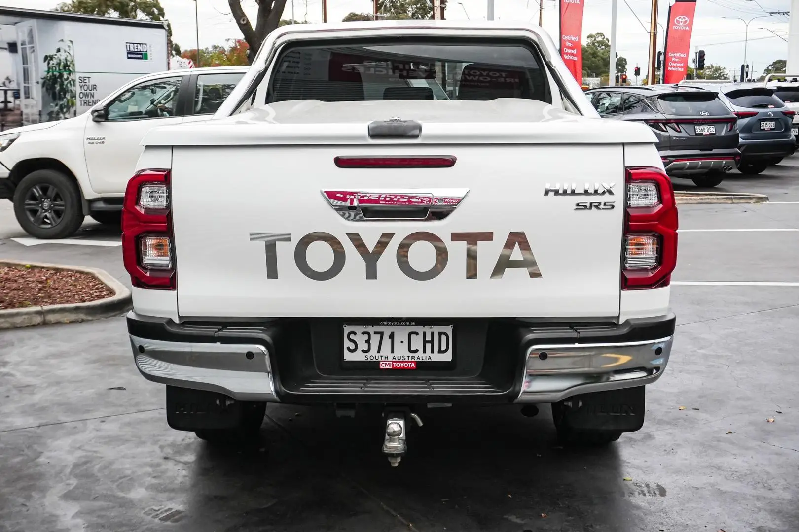 2020 Toyota Hilux Gallery Image 6
