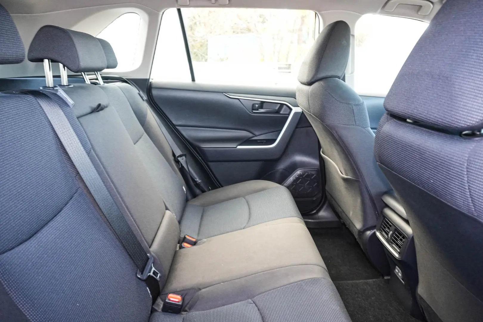 2024 Toyota RAV4 Gallery Image 9