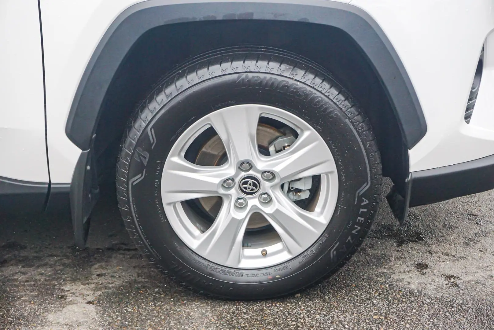 2021 Toyota RAV4 Gallery Image 12