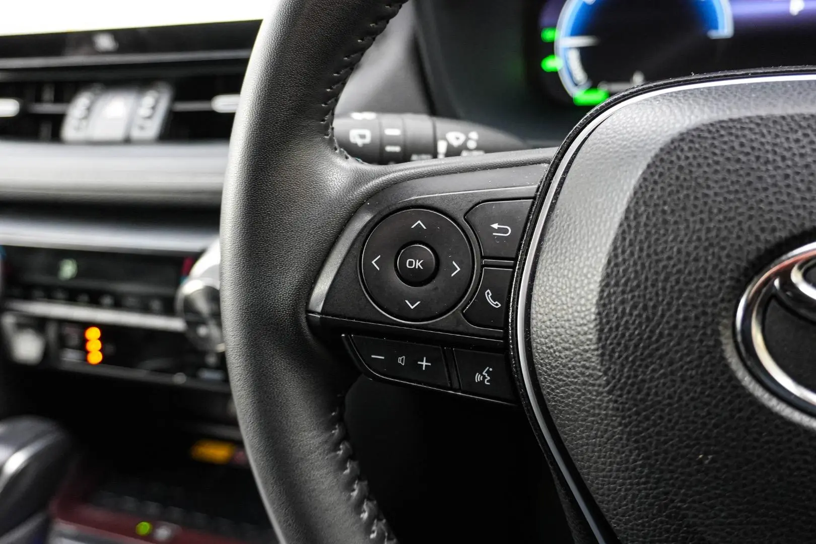 2024 Toyota RAV4 Gallery Image 20