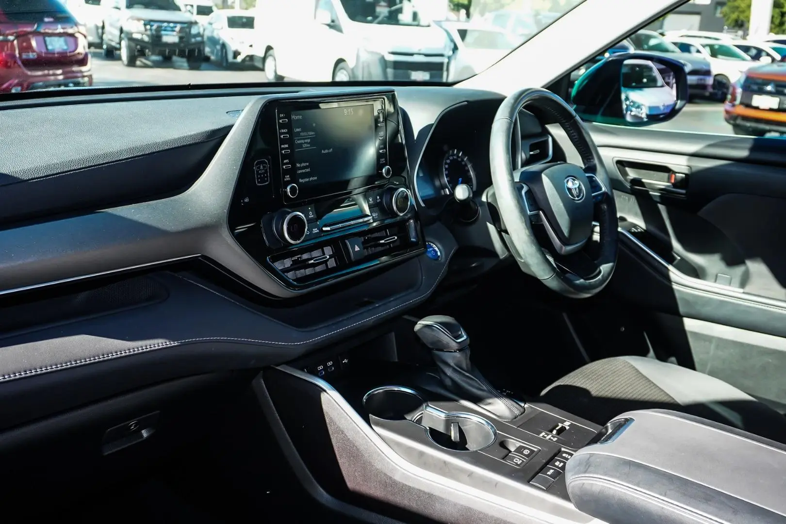 2021 Toyota Kluger Gallery Image 10