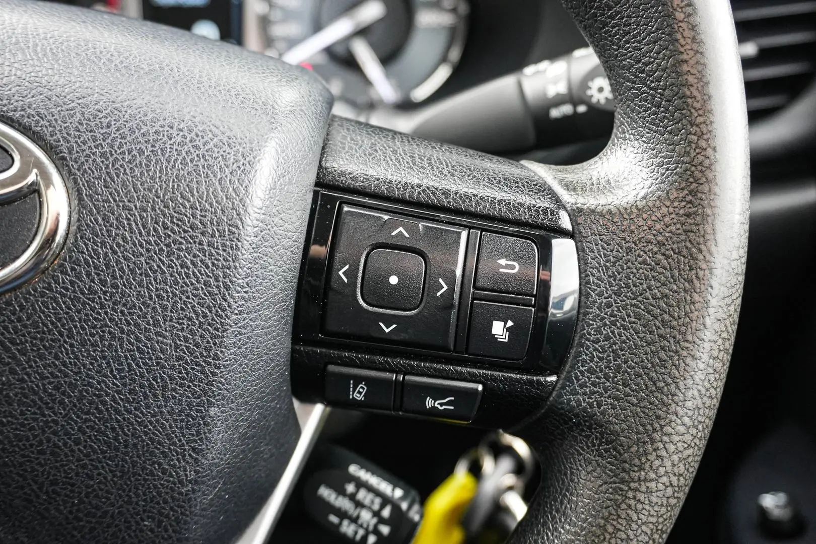 2022 Toyota Hilux Gallery Image 20
